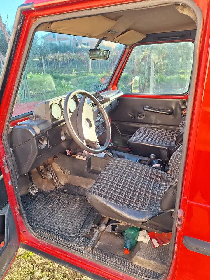 Mercedes-Benz G 300 GD furgone vetrato, foto 3