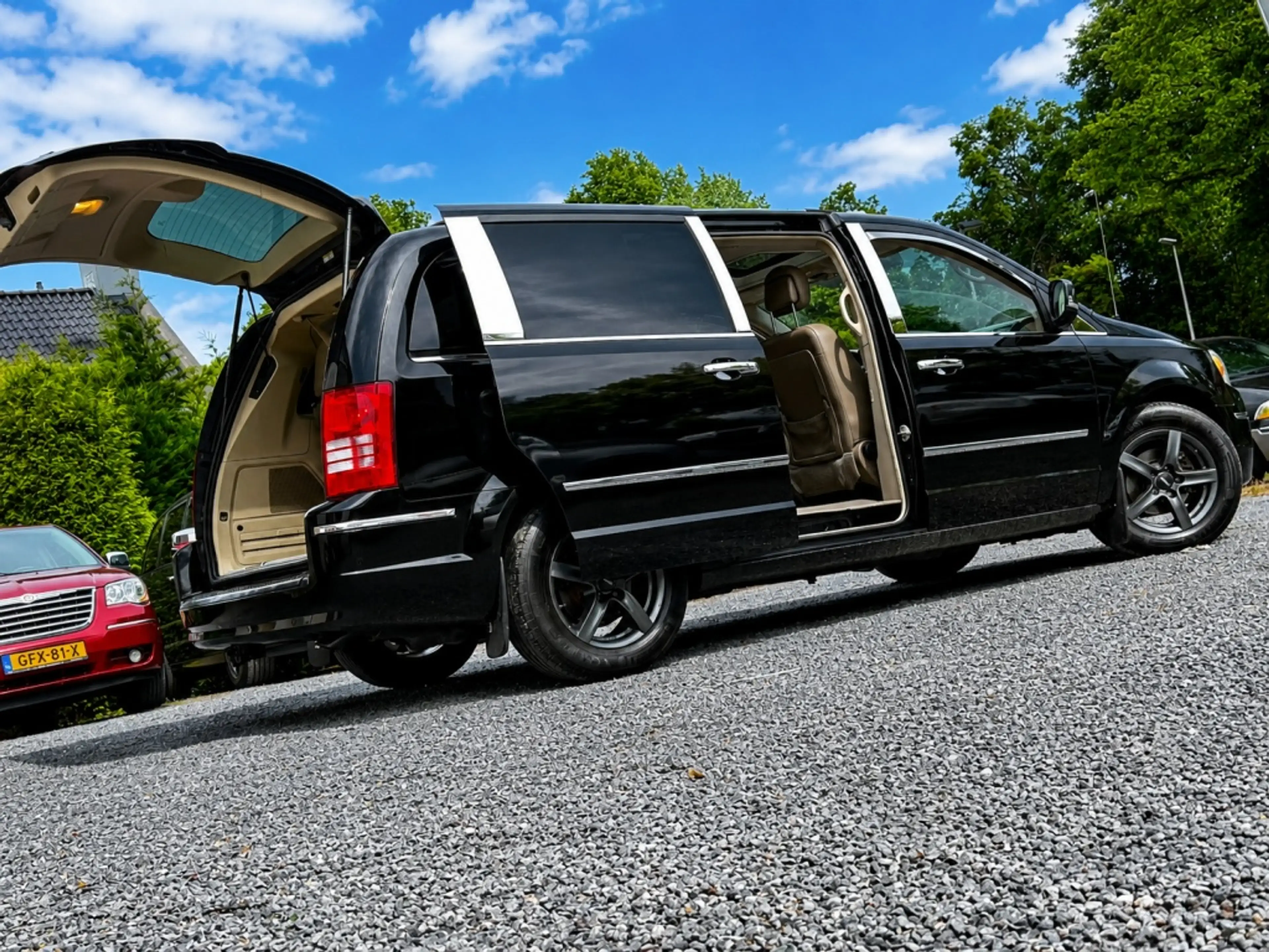 Chrysler Grand Voyager 3.8 V6 Limited — photo 10