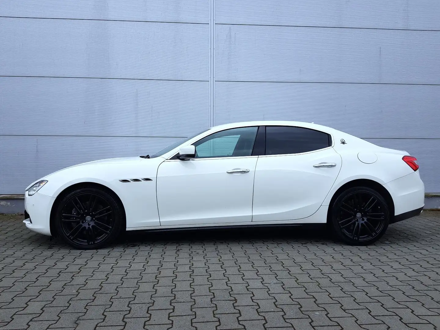 Maserati Ghibli Basis+Leder+Navigation+Guter Zustand bijela - 1