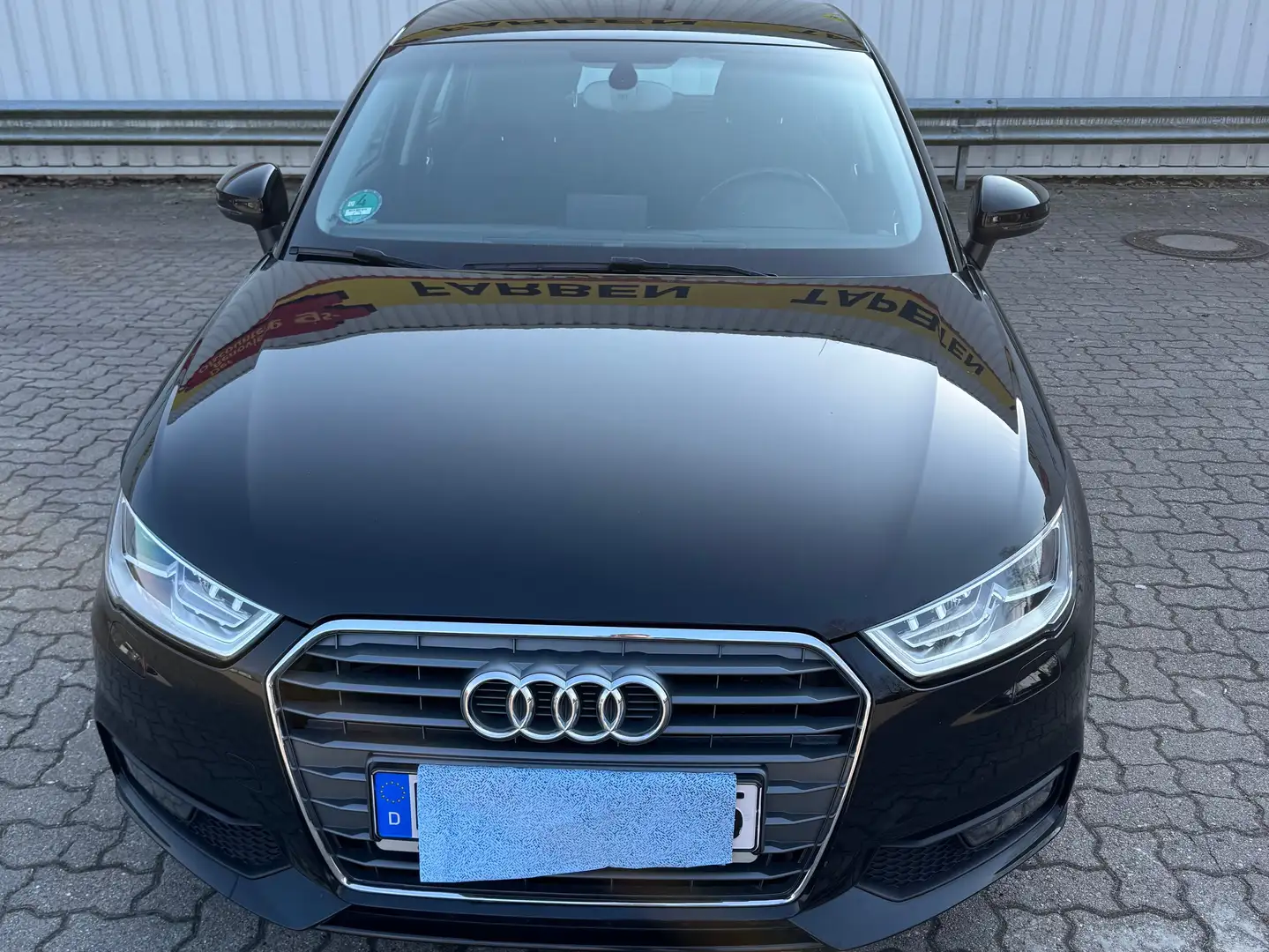 Audi A1 A1 1.6 TDI Sportback design Schwarz - 1