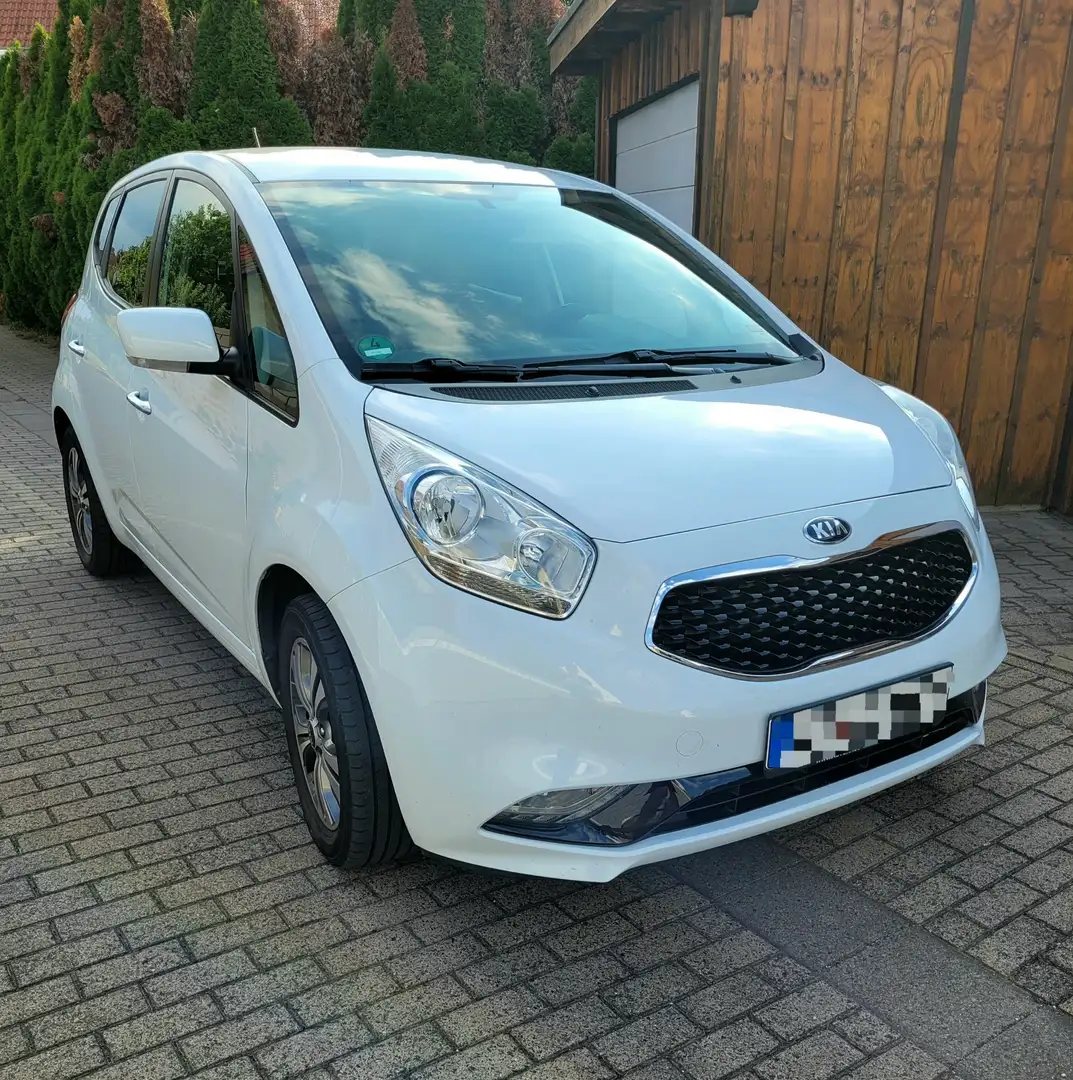 Kia Venga 1.6 CVVT Dream Team Edition Weiß - 1