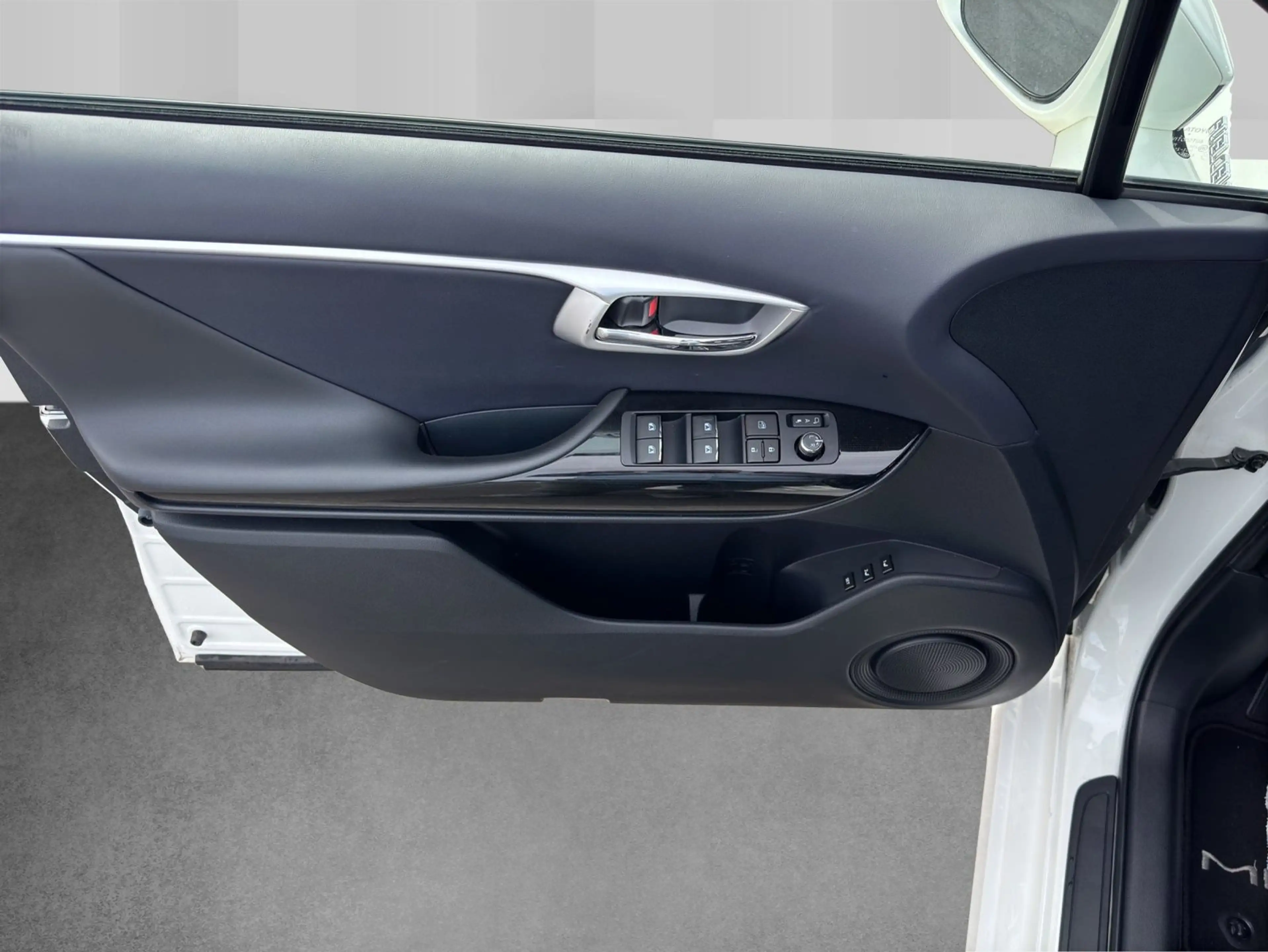 Toyota Mirai H2 Hydrogen / Leder LED NAV ACC JBL SHZ BT — photo 10