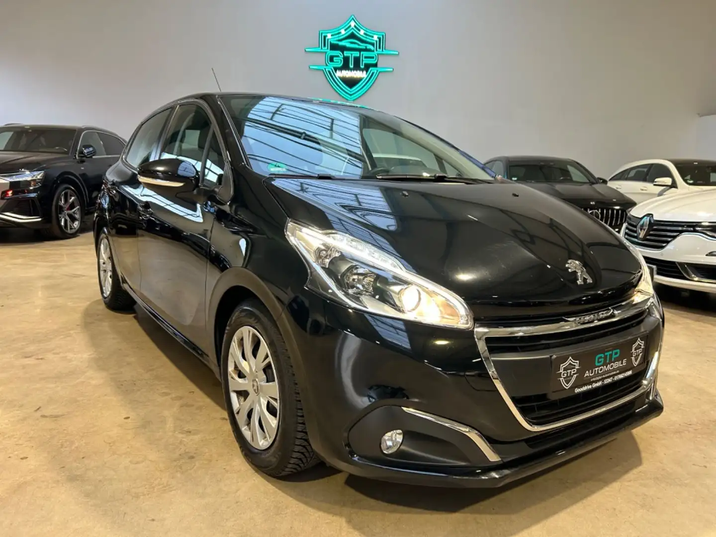 Peugeot 208 Active *PDC*Temp.* - 2
