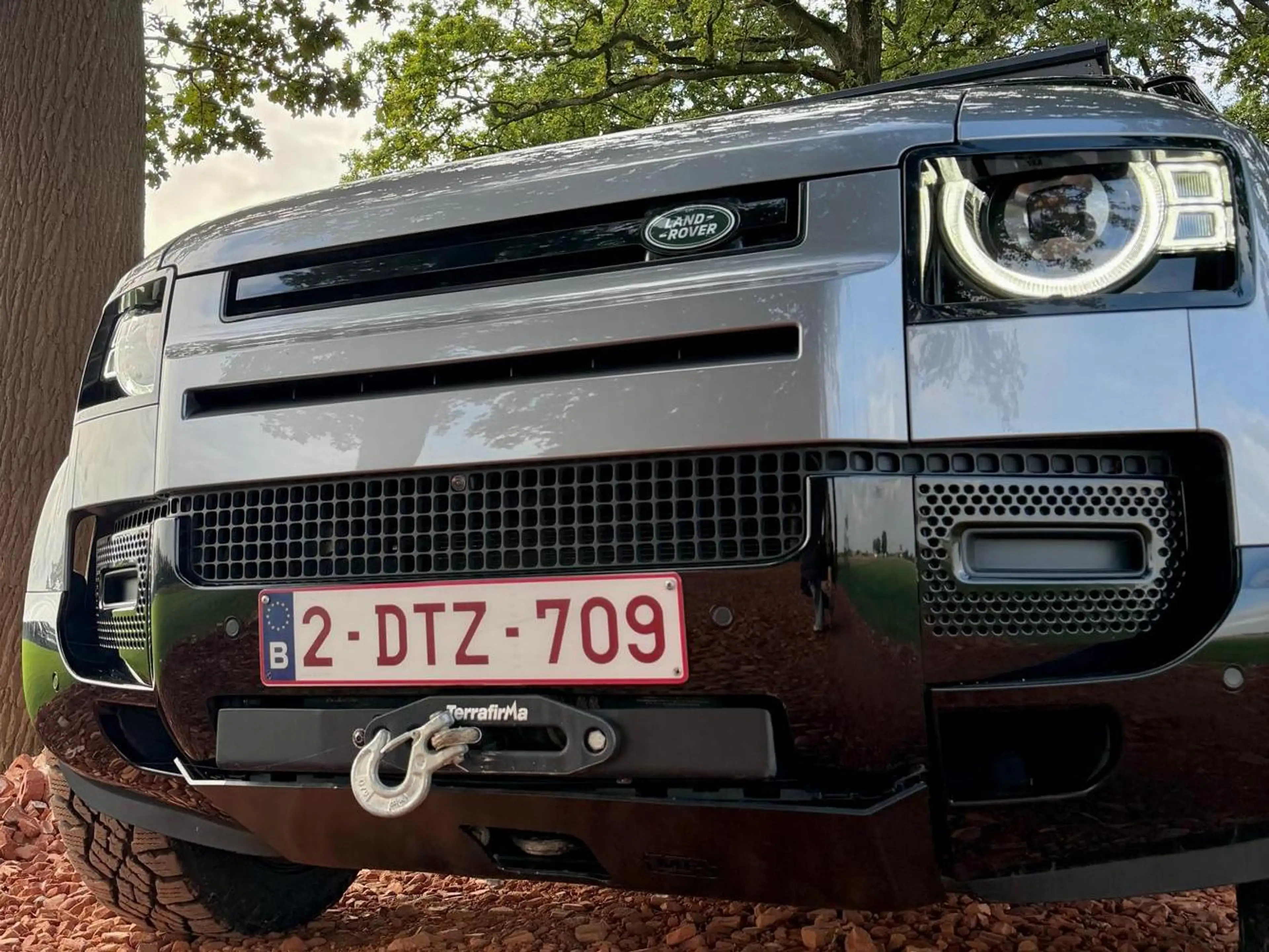 Land Rover Defender Defender 110 3.0 D MHEV D250 Hard Top X-Dynamic SE — photo 11