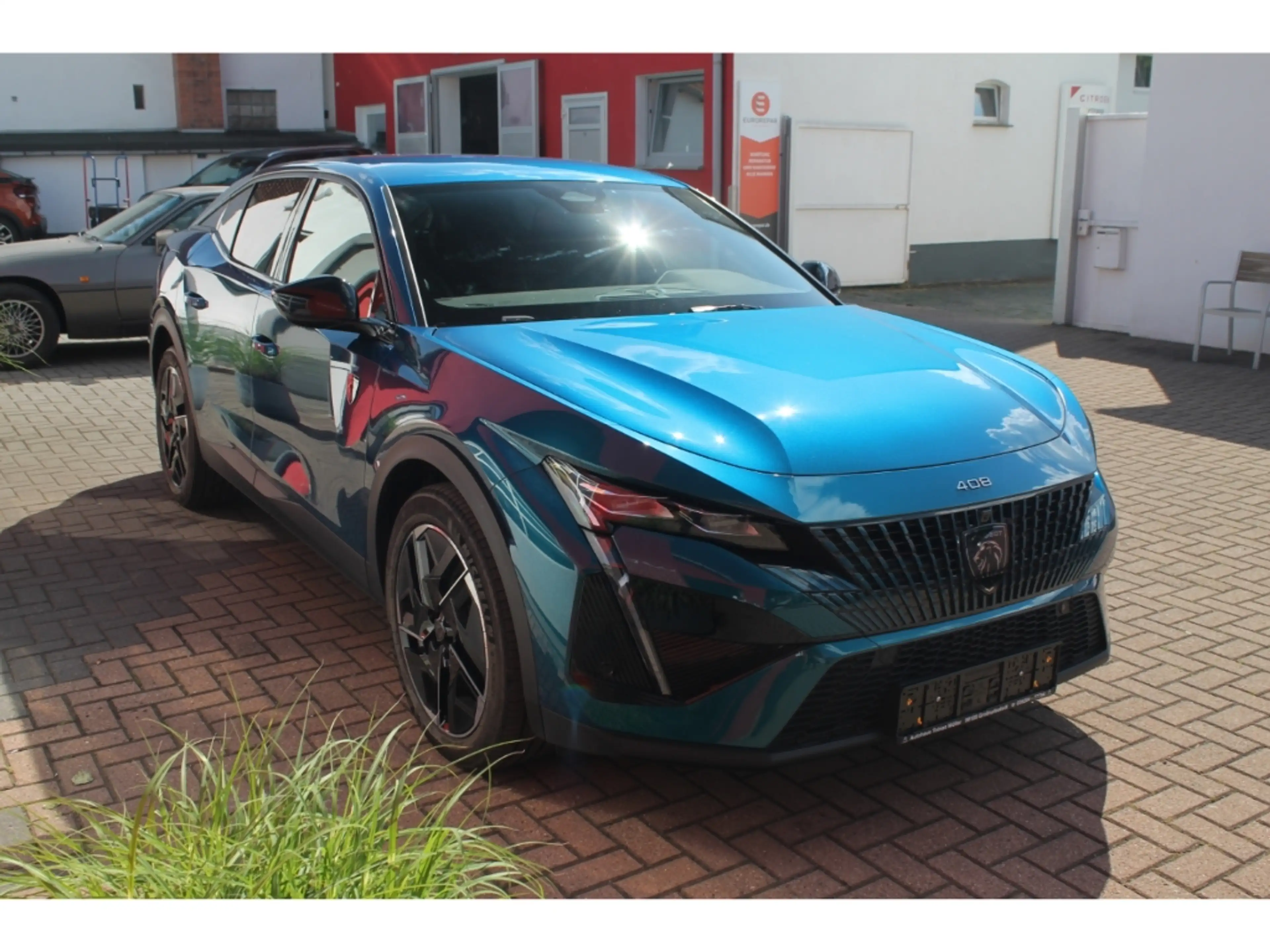 Peugeot 408 Elektro 210 GT 360 Navi Shz eHk Focal eSitz — photo 6