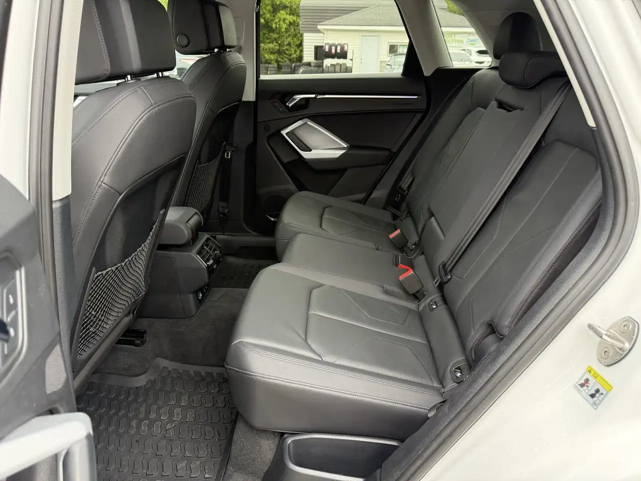 Audi Q3 снимка Audi Q3