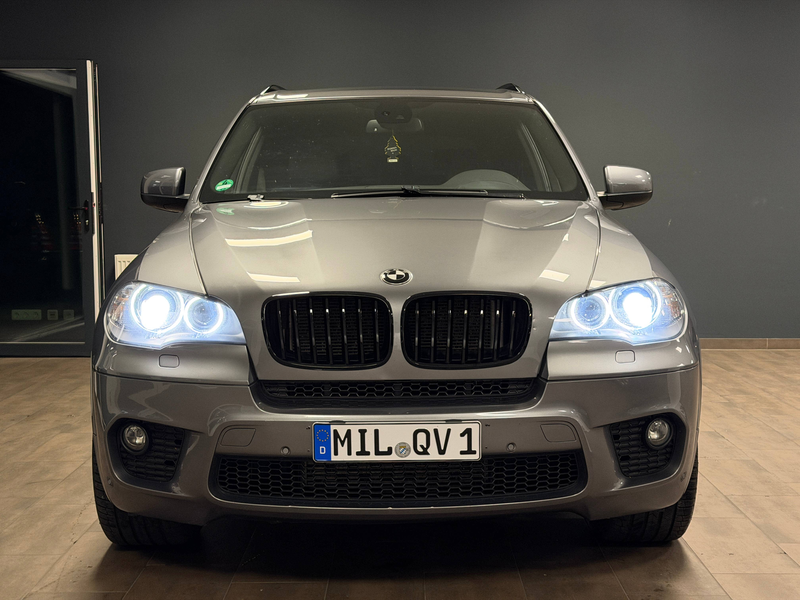 BMW X5 30d E70 LCI M Sportpaket /AHK/HUD/SOFT/360°/ATM/CARPLAY — photo 4