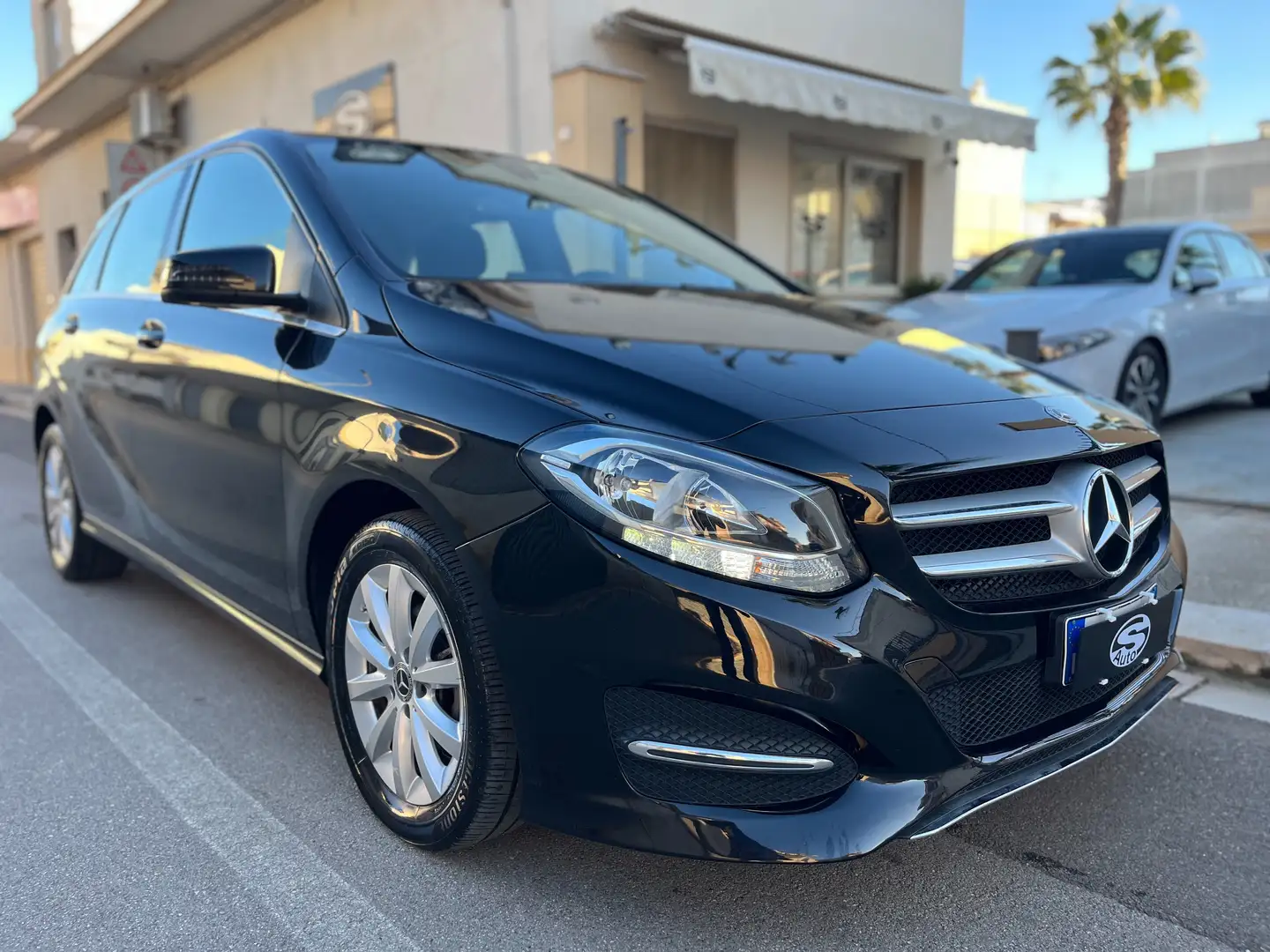 Mercedes-Benz B 180 d Automatic Business Extra Nero - 2