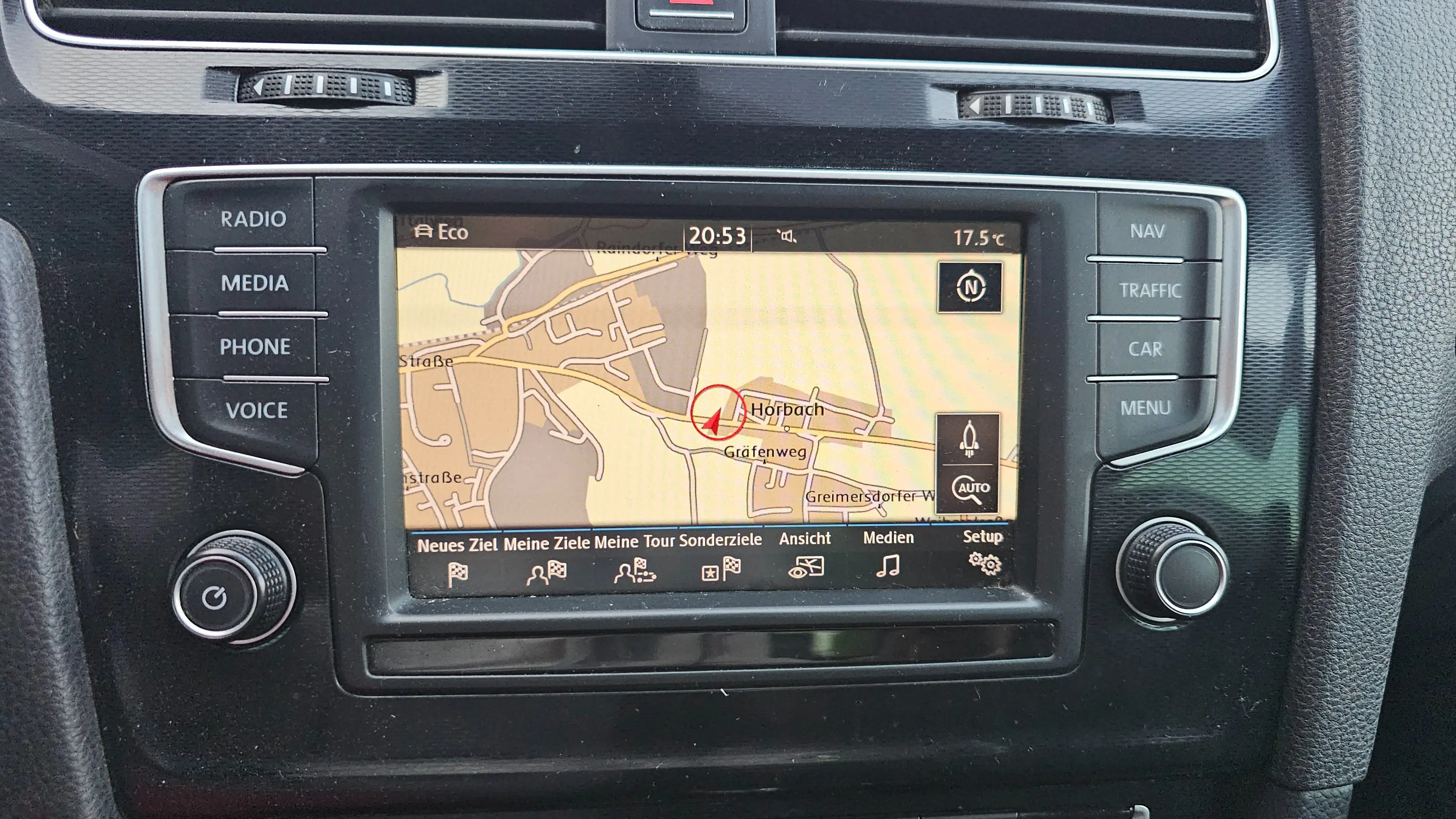 Volkswagen Golf GTD 2.0 GTD  DSG Getriebe Panorama ACC Drive Mode — photo 12