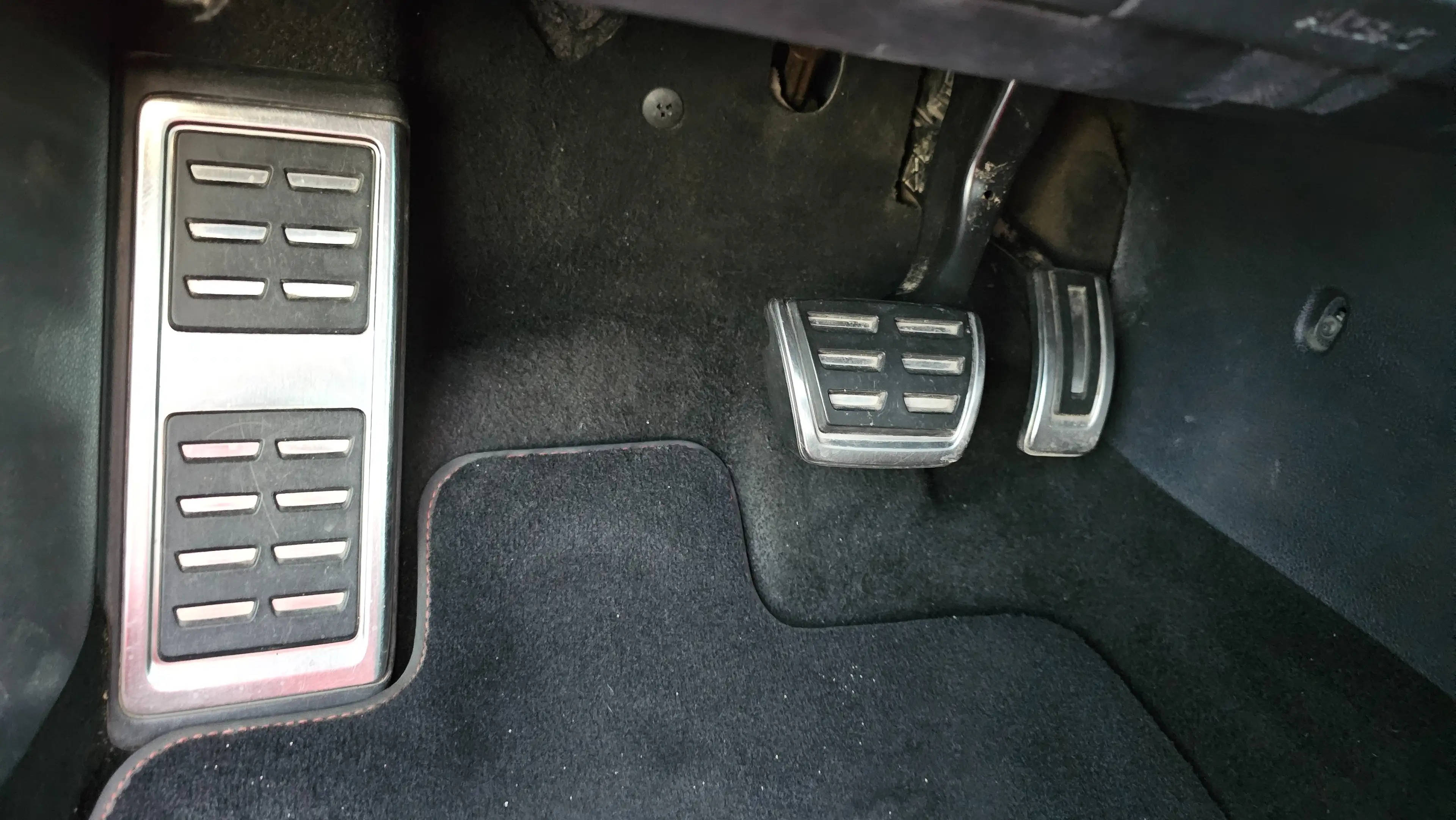 Volkswagen Golf GTD 2.0 GTD  DSG Getriebe Panorama ACC Drive Mode — photo 9