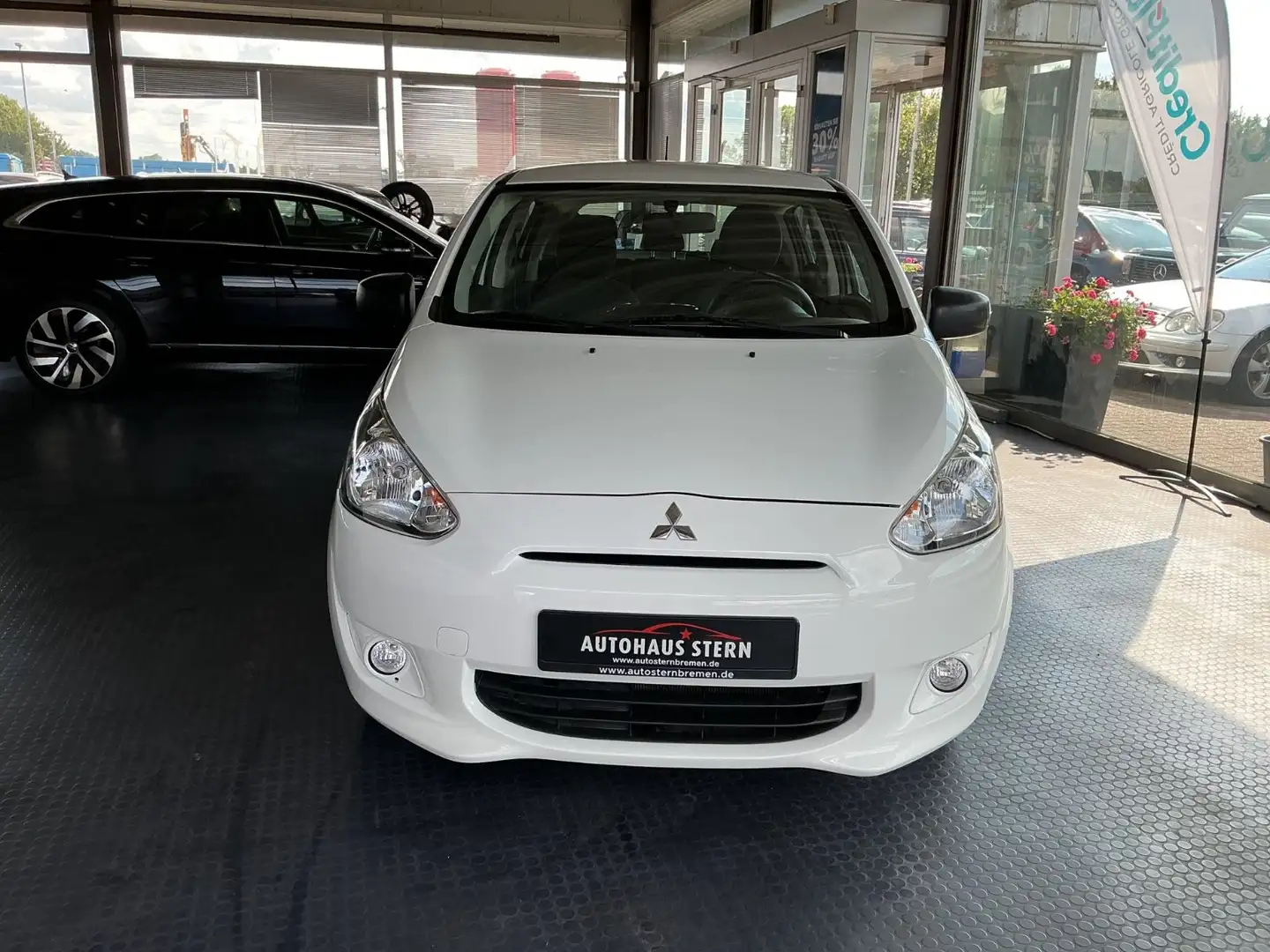 Mitsubishi Space Star Basis Weiß - 2