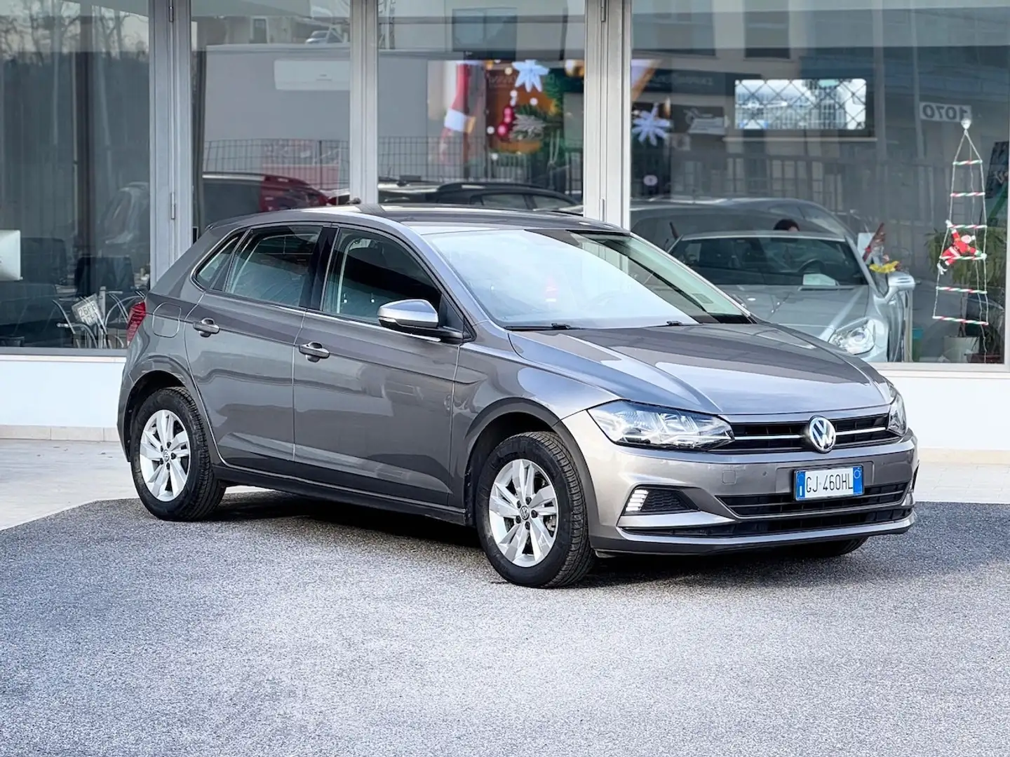 Volkswagen Polo 1.6 Diesel 95CV E6 Neo. Automatica - 2021 Grigio - 1