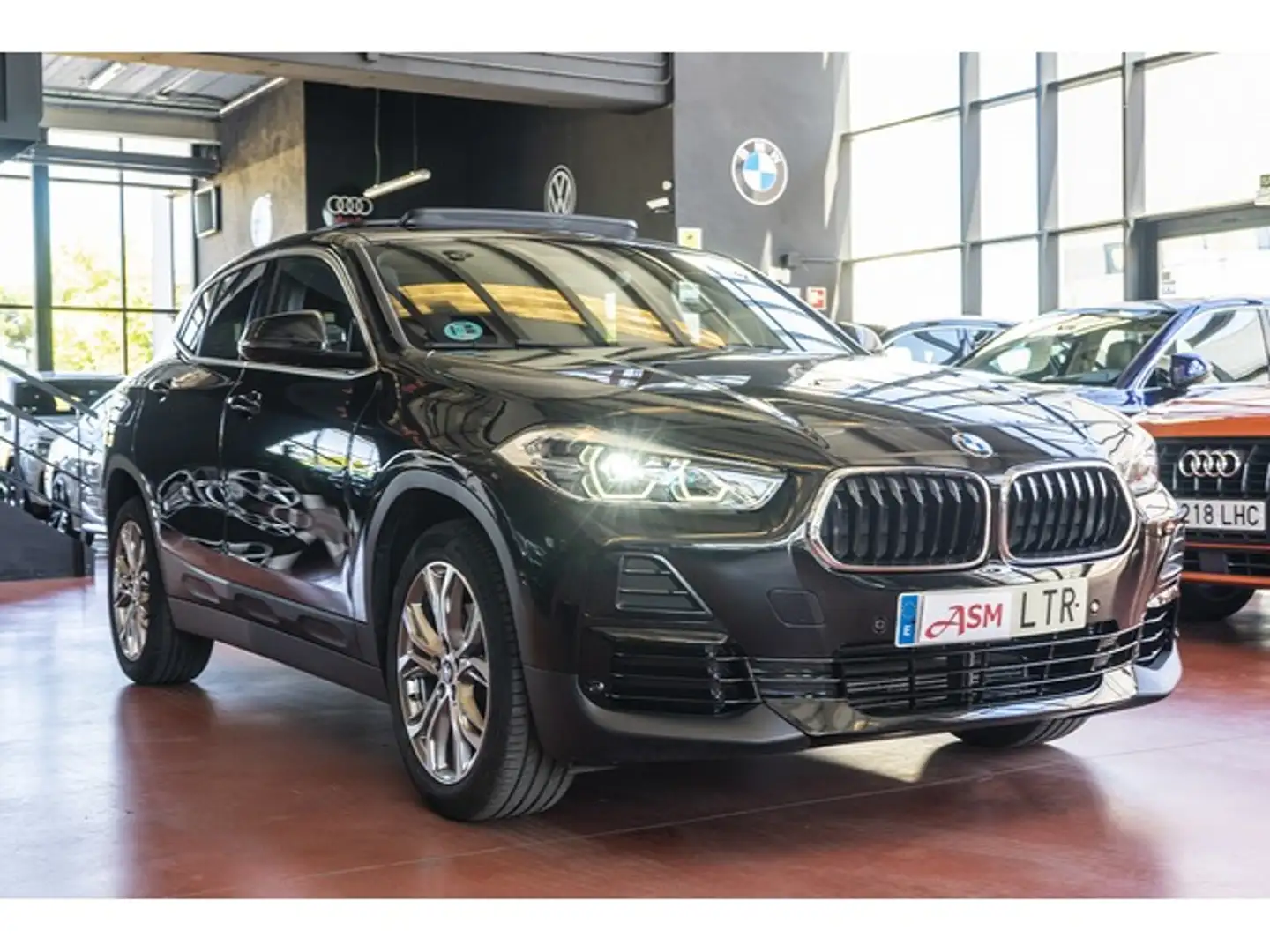 BMW X2 sDrive 18iA Negro - 2