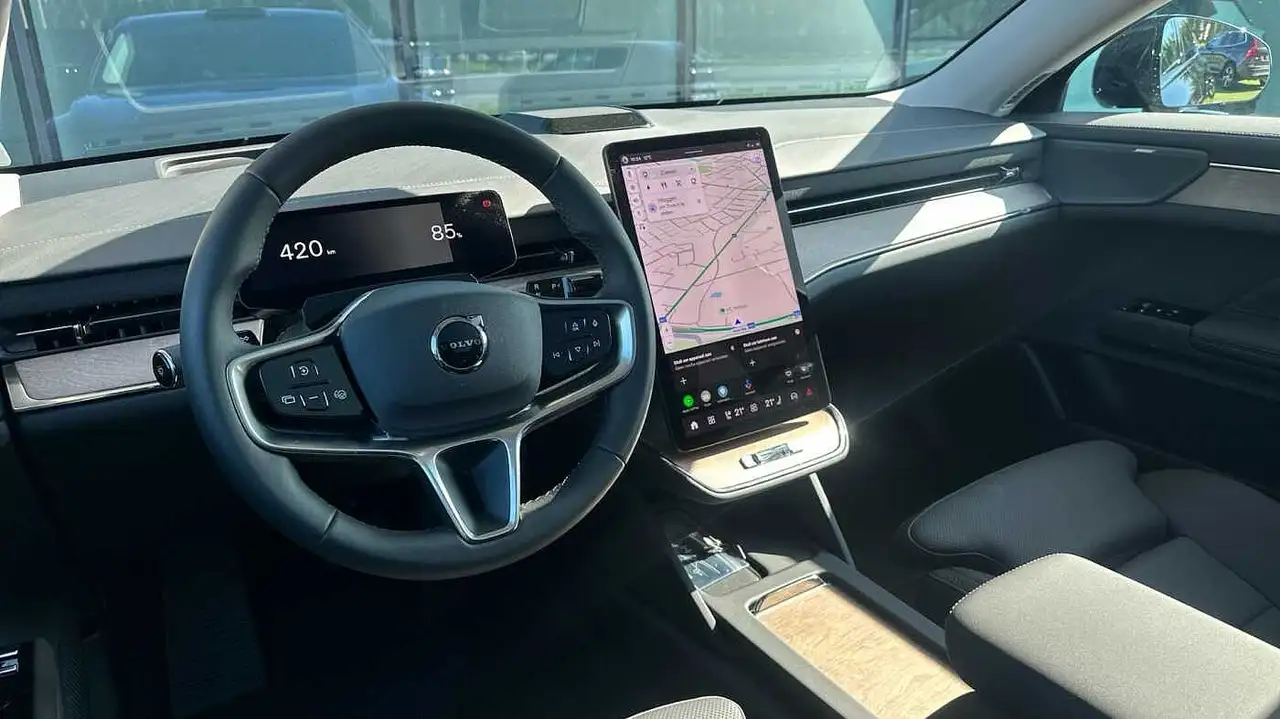 Volvo ES90 2026