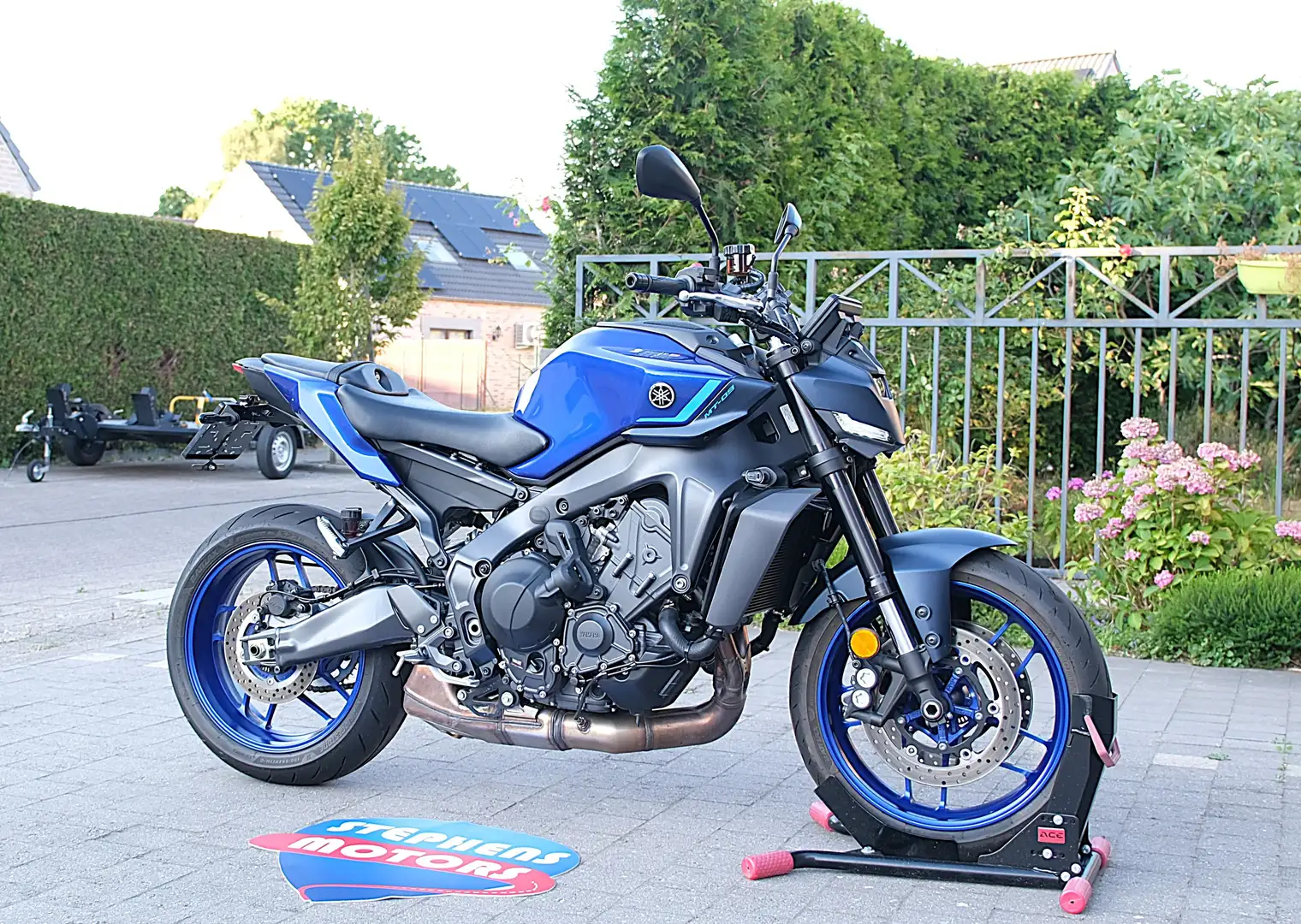 Yamaha MT-09 Icon blue Y-AMT Blauw - 2
