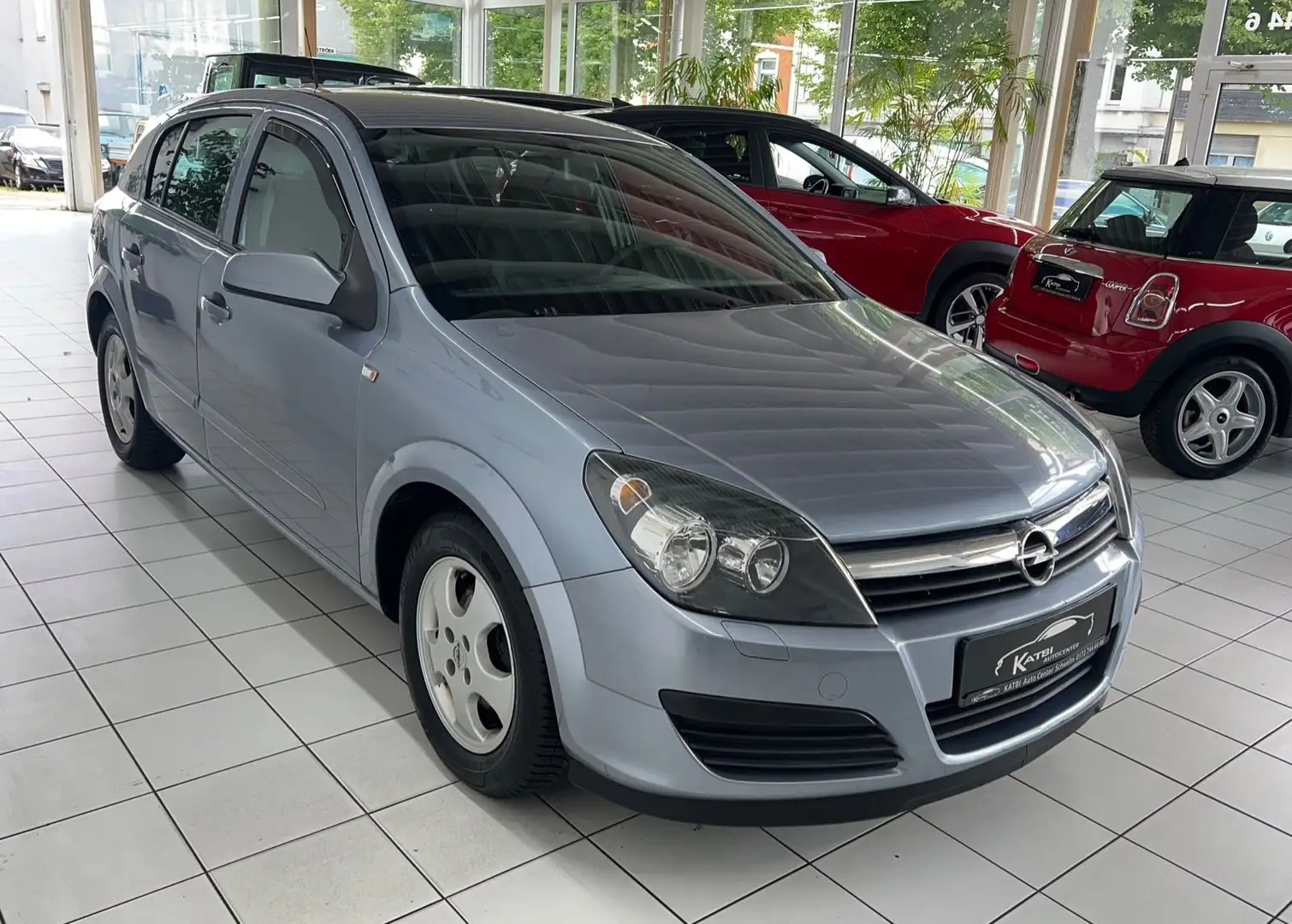 Opel Astra H 1.6 Edition HU 10.2025 Silber - 2