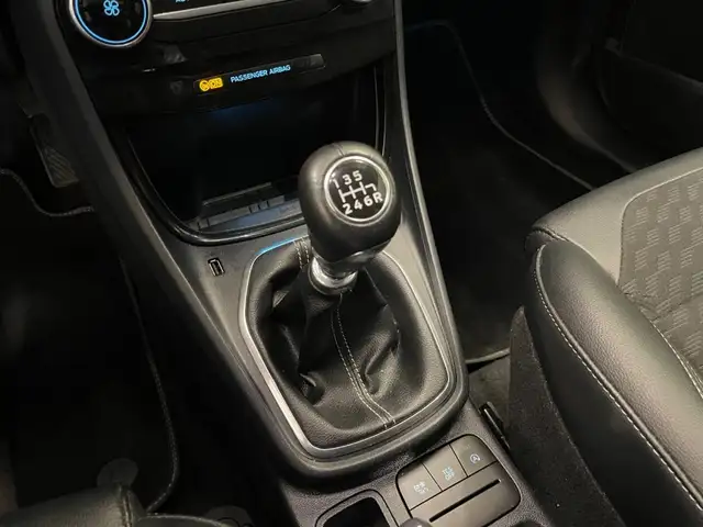 Ford Puma view 8