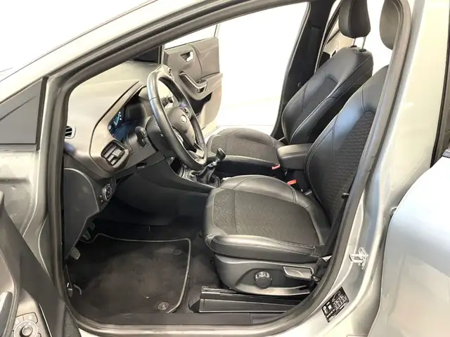 Ford Puma view 6