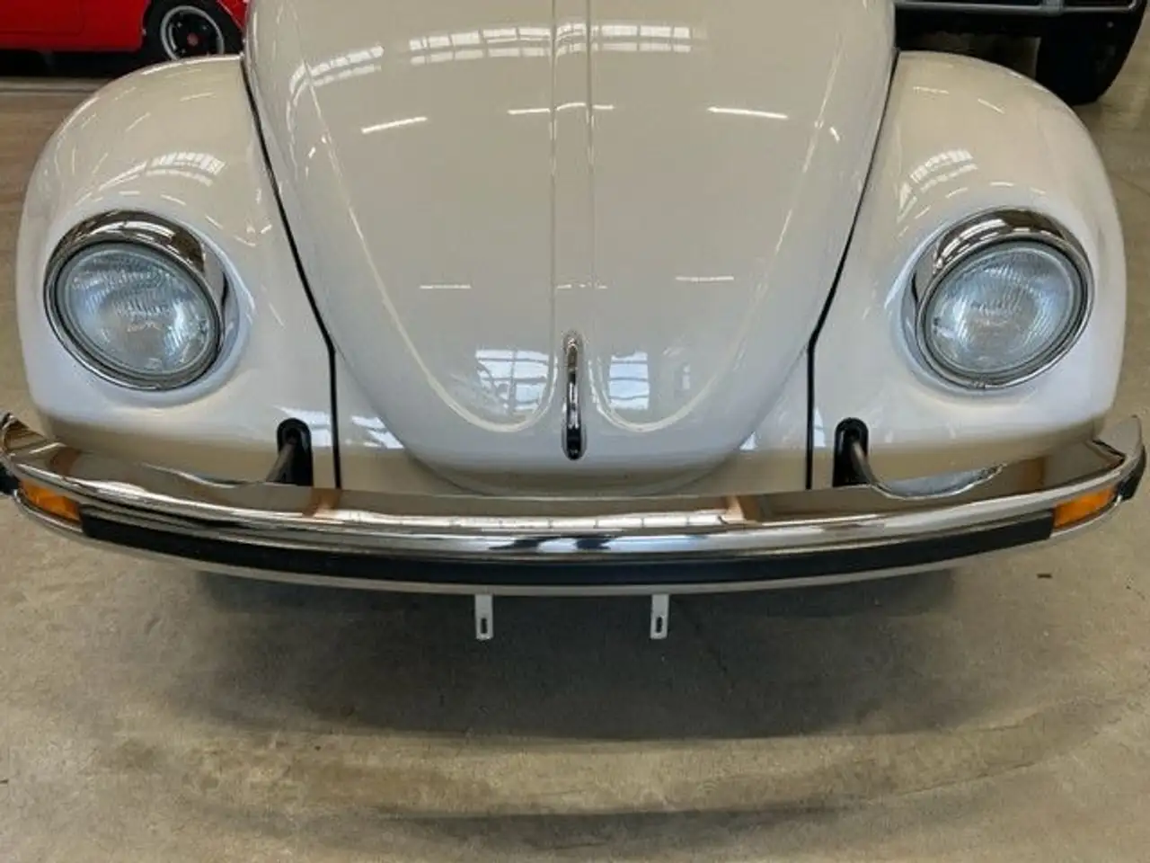 Volkswagen Käfer 1600i mit Faltdach und Orig. 77´km Top Zus, foto 6