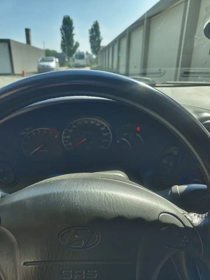 Hyundai Coupe 2.0 FX, foto 9