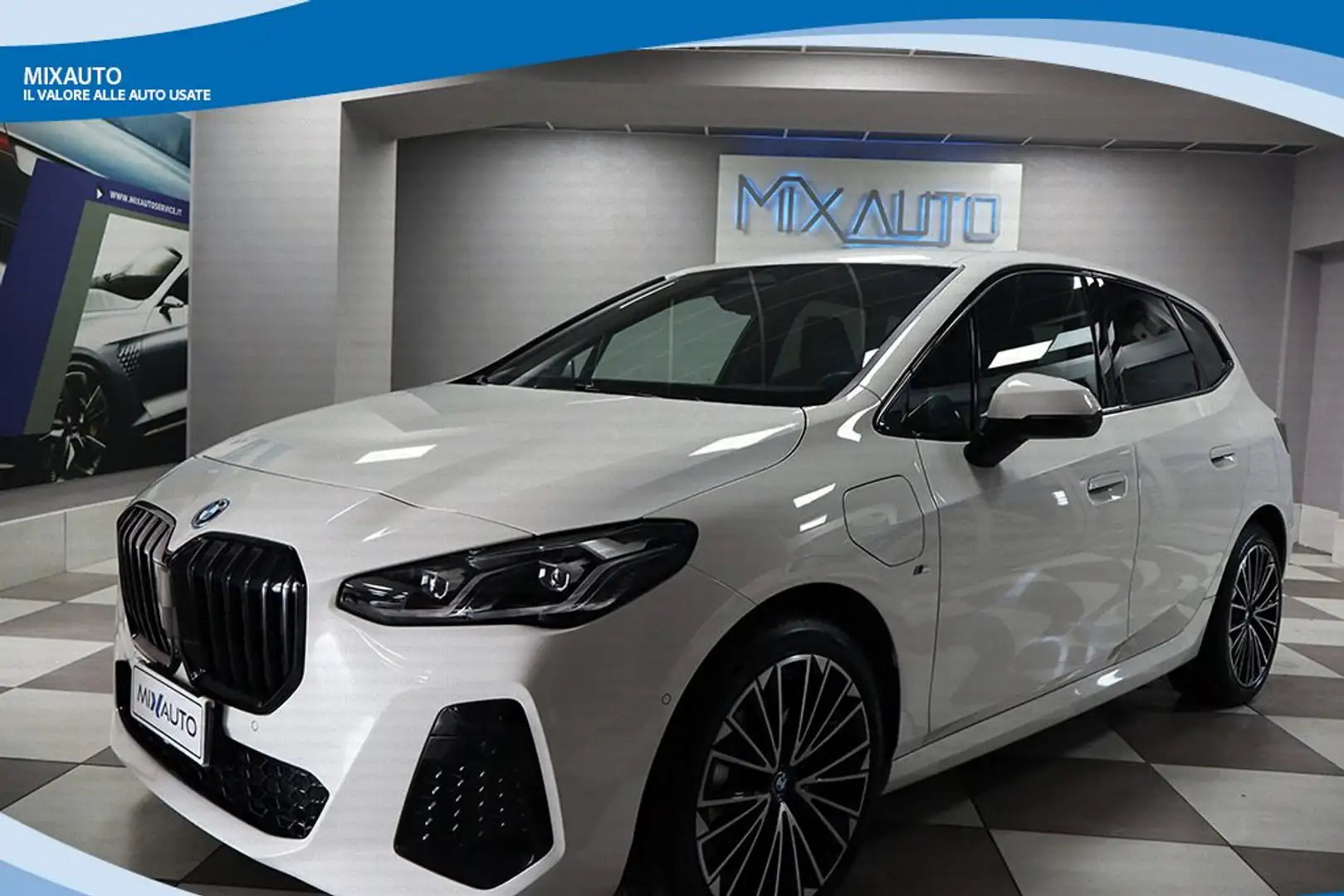 BMW 225 e Active Tourer xDrive MSport AUT EU6 Bianco - 1