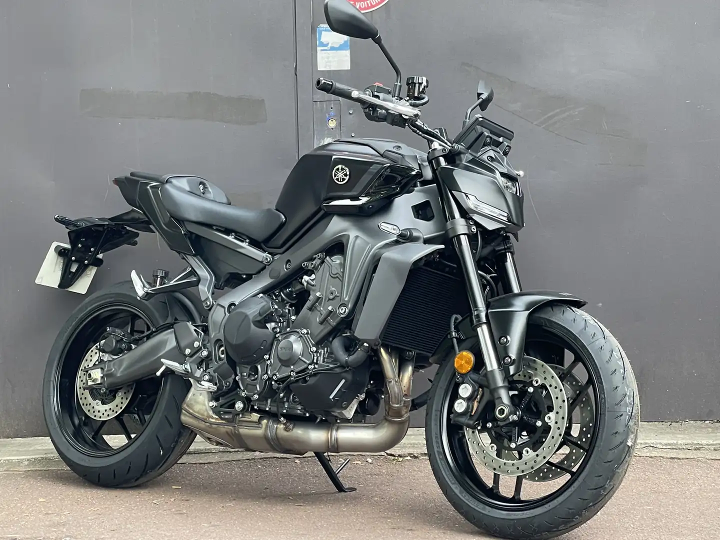 Yamaha MT-09 Noir - 2