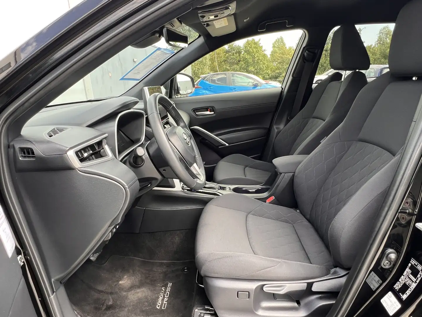 Toyota Corolla Cross Hybrid 140 Dynamic | Buitenspiegels elektrisch ink Zwart - 2
