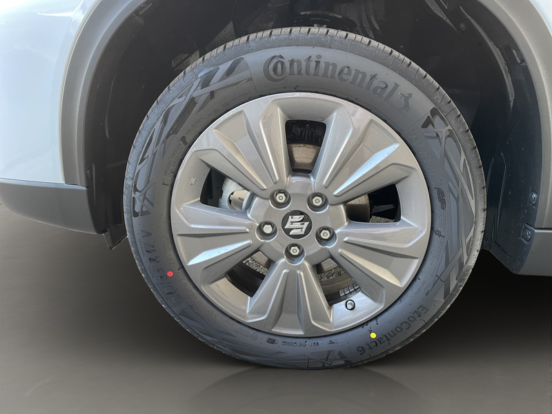 Suzuki Vitara 1.4 Mild-Hybrid Comfort+ NAVI KAMERA 17LM — photo 15