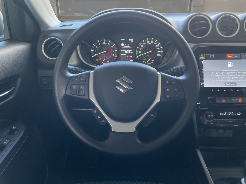 Suzuki Vitara 1.4 Mild-Hybrid Comfort+ NAVI KAMERA 17LM — photo 9