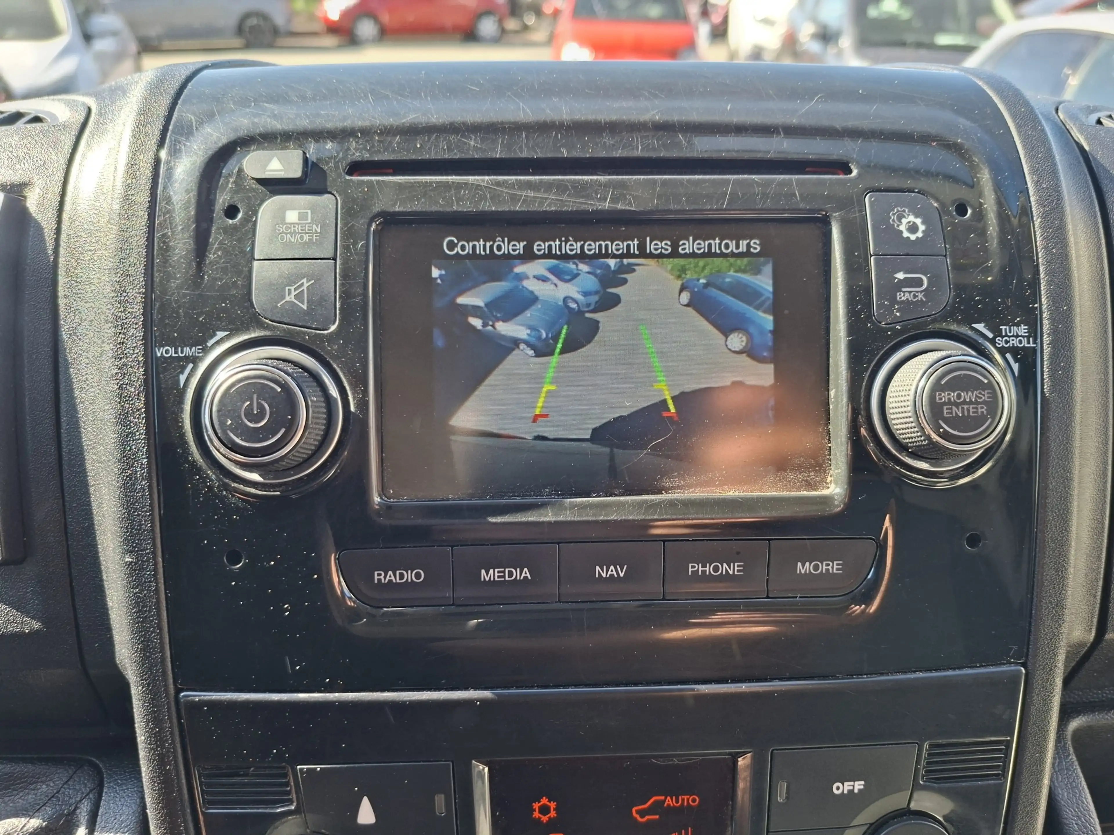 Peugeot Boxer 2.0 HDi H2/L2 UTILITAIRE — photo 15