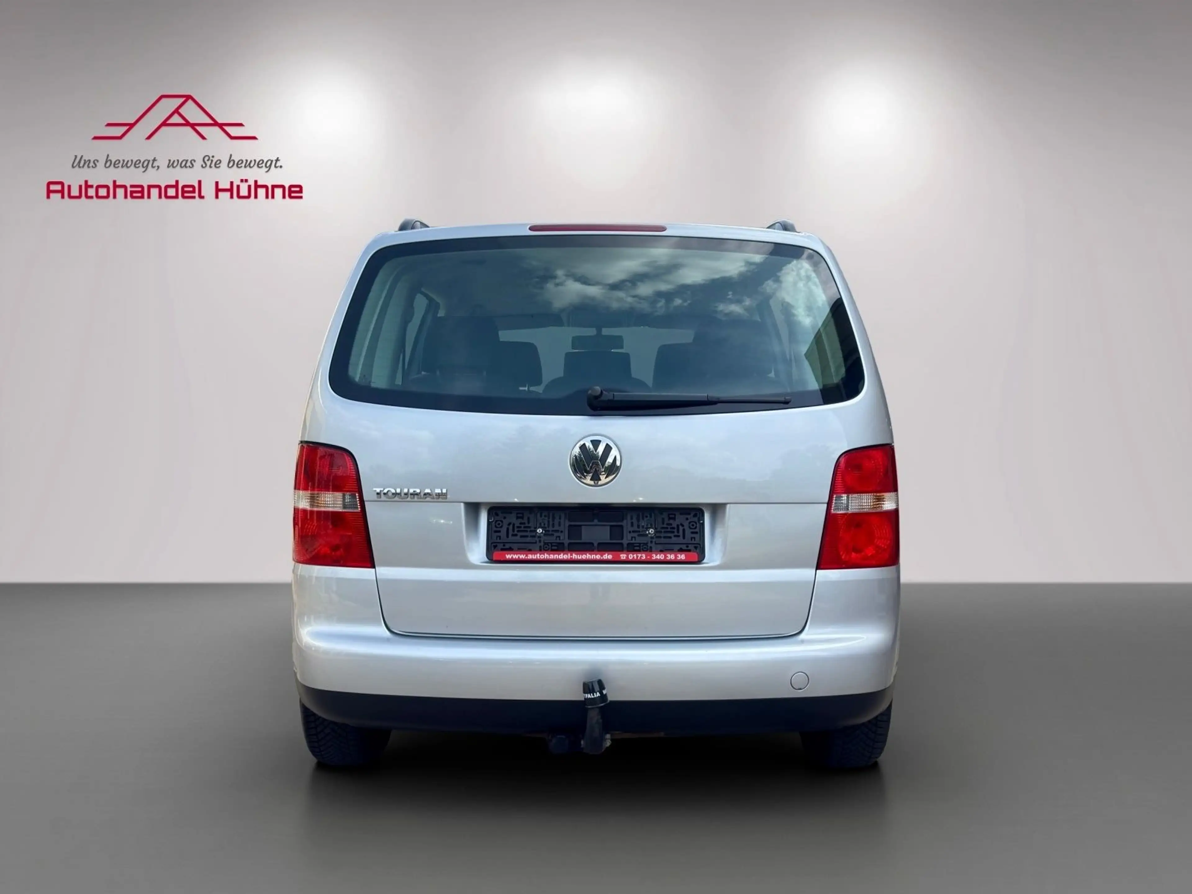 Volkswagen Touran 1.6 Conceptline-1.Hand-Rentnerfahrzeug — photo 6