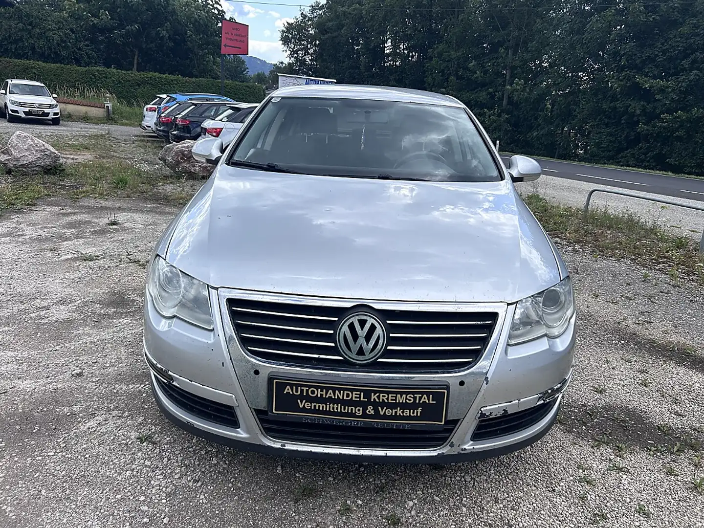 Volkswagen Passat 1.9 tdi Silber - 1
