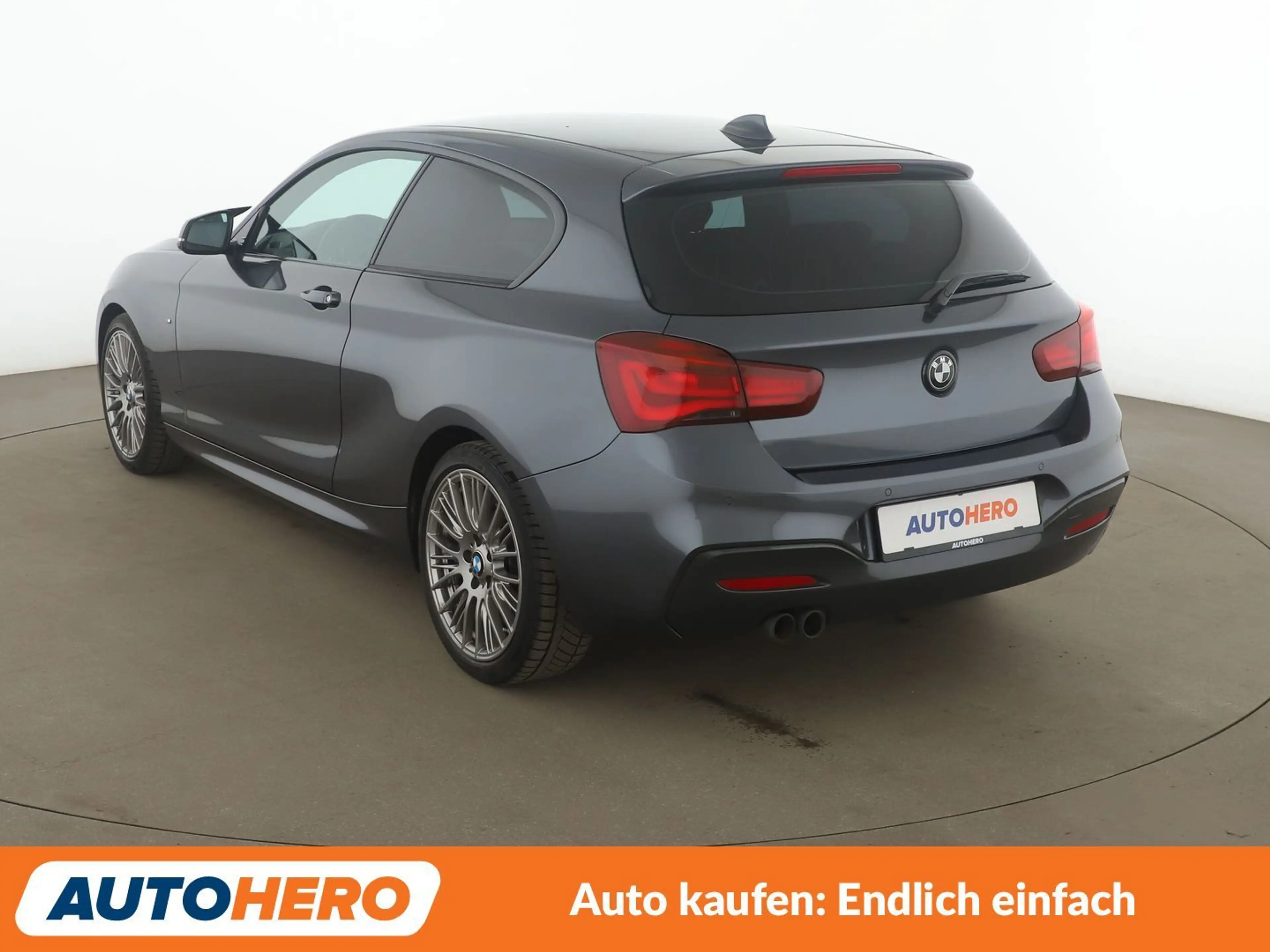 BMW 125 125i Edition M Sport Shadow Aut.*NAVI*LED*ACC*PDC* — photo 4
