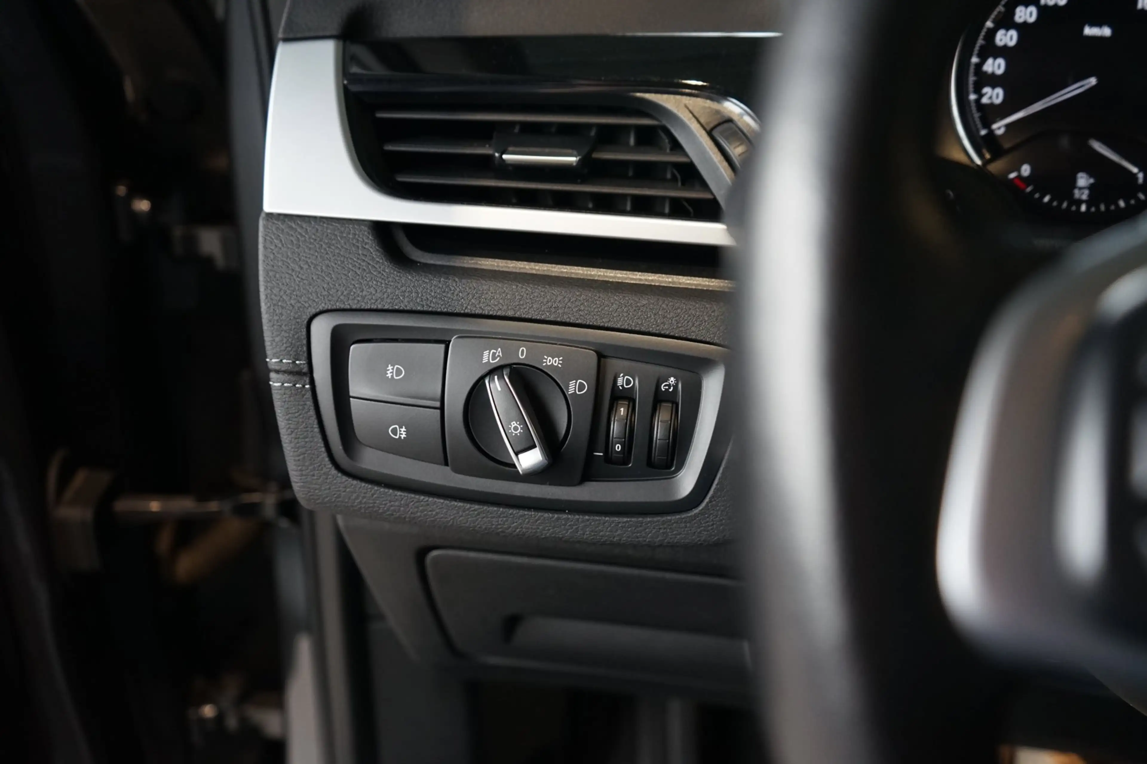 BMW X1 XDrive25e Sport Line PANO | LEDER | DEALER ONDERHO — photo 15