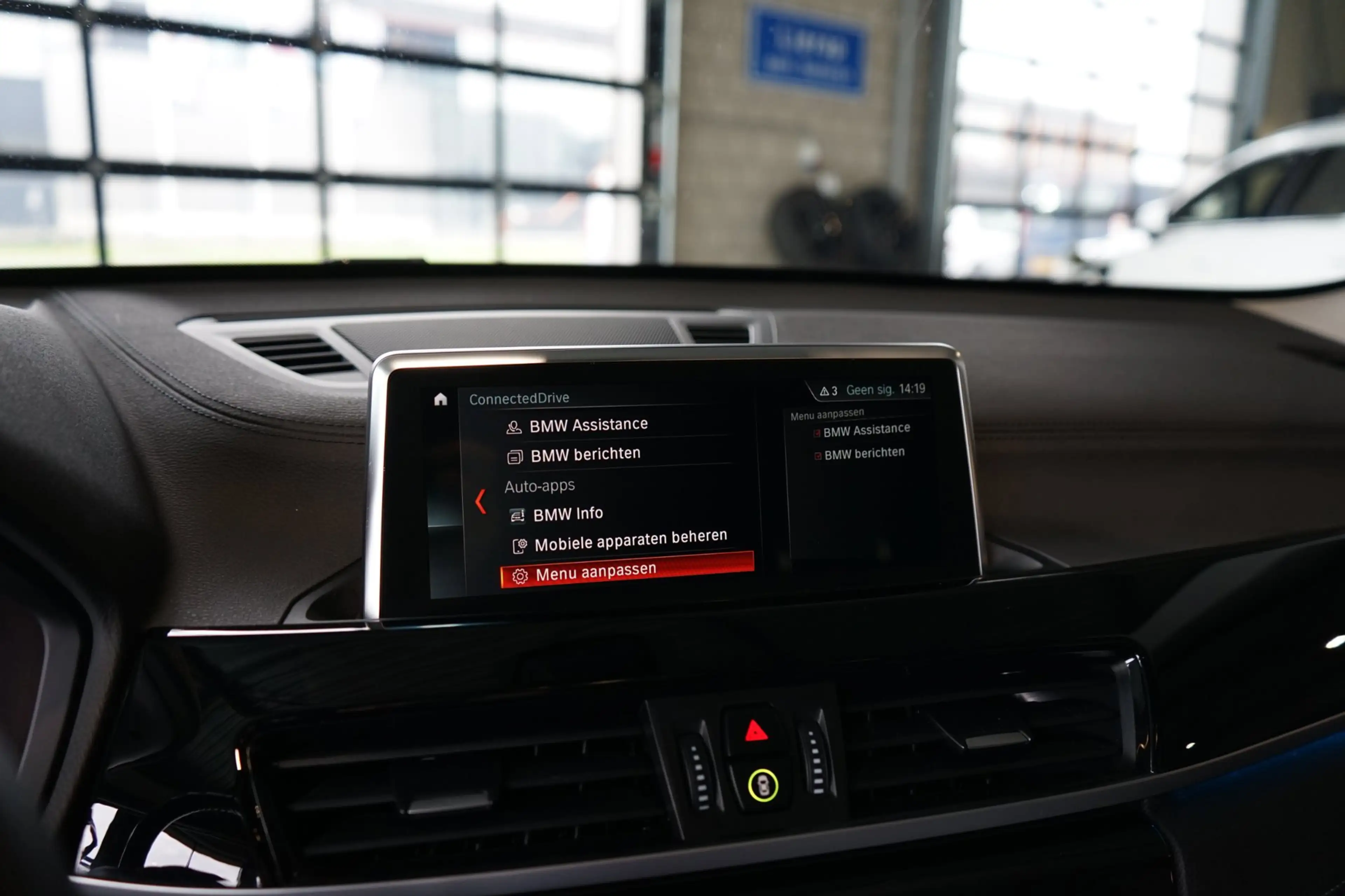 BMW X1 XDrive25e Sport Line PANO | LEDER | DEALER ONDERHO — photo 11