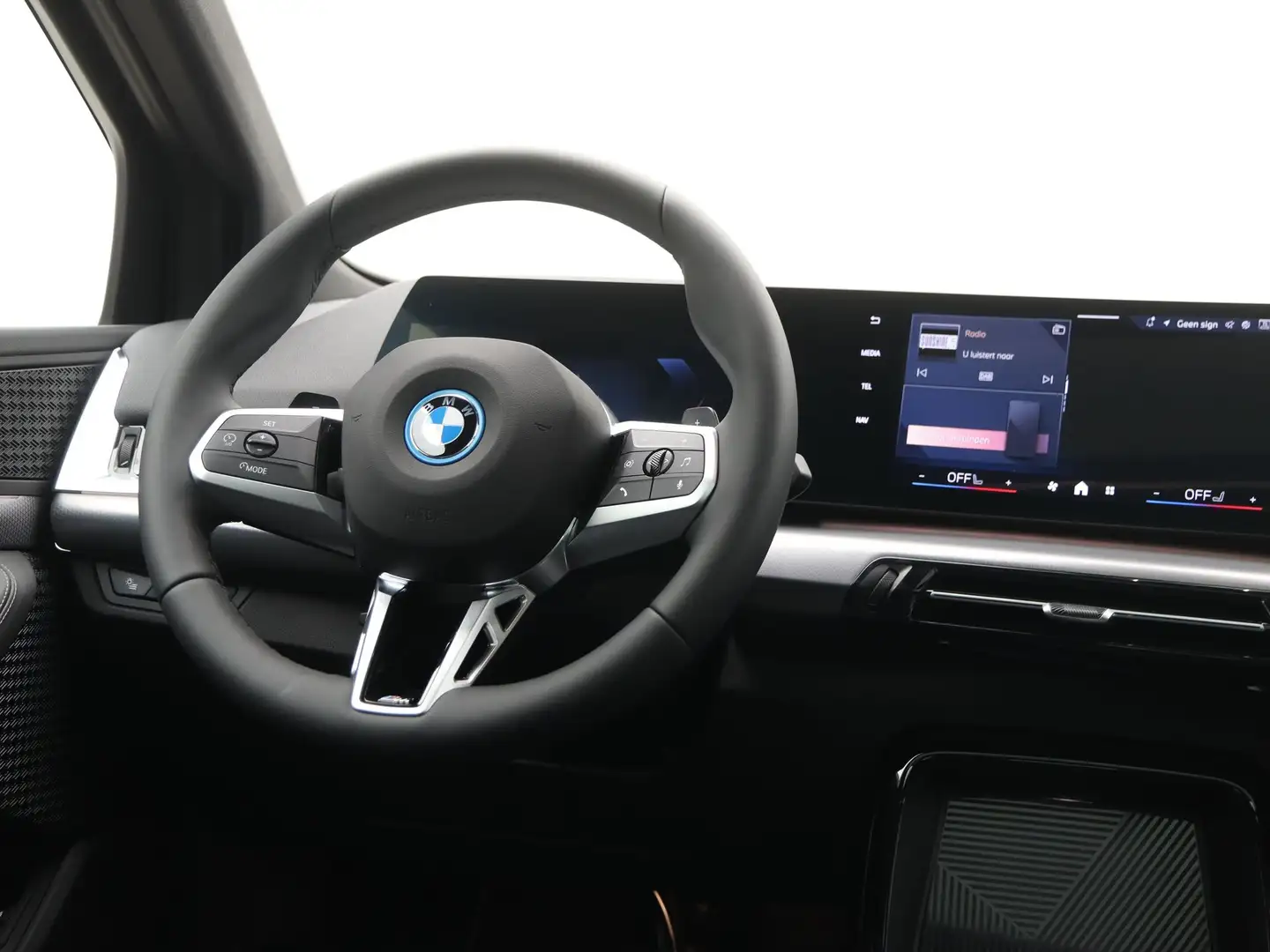 BMW 225 2 Serie Active Tourer 225e xDrive Grijs - 2