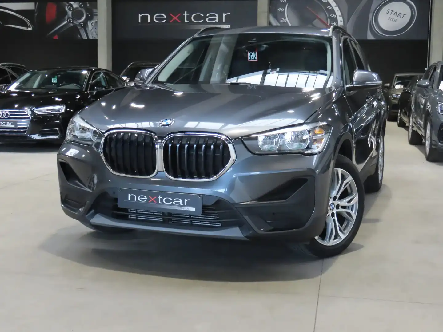 BMW X1 18d SDrive **18'-NAVI PRO-CUIR-PARKING AV&AR** Gris - 1