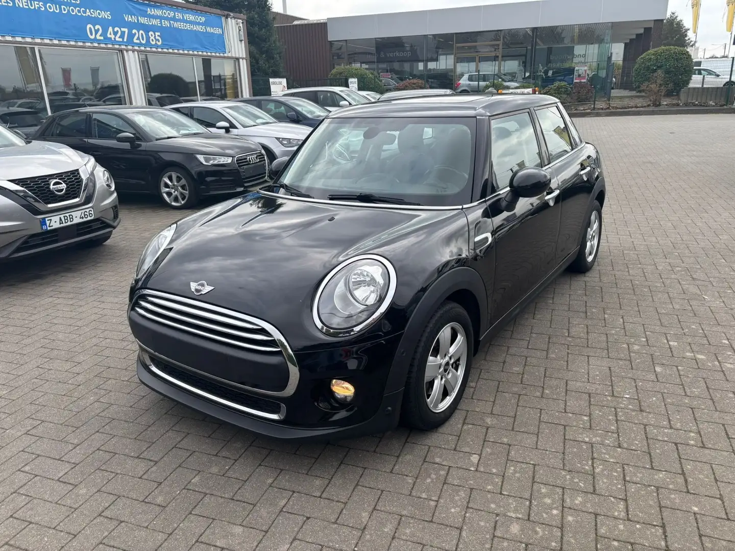 MINI One Mini 5PORTES /TOIT PANO / GPS / BLUETOOTH Noir - 1