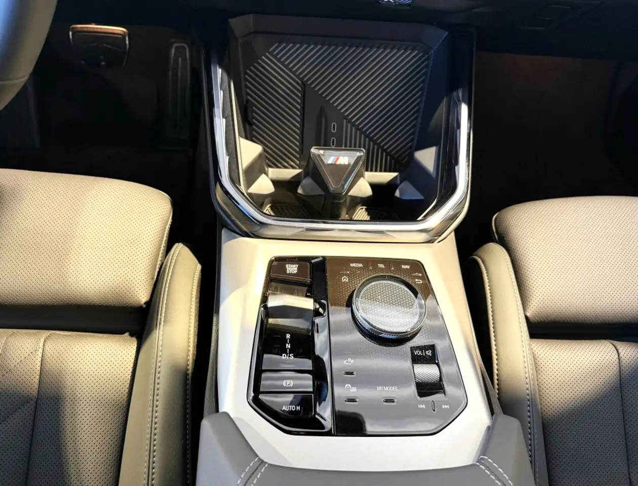 2025 BMW X3 M50 xDrive, photograph 6