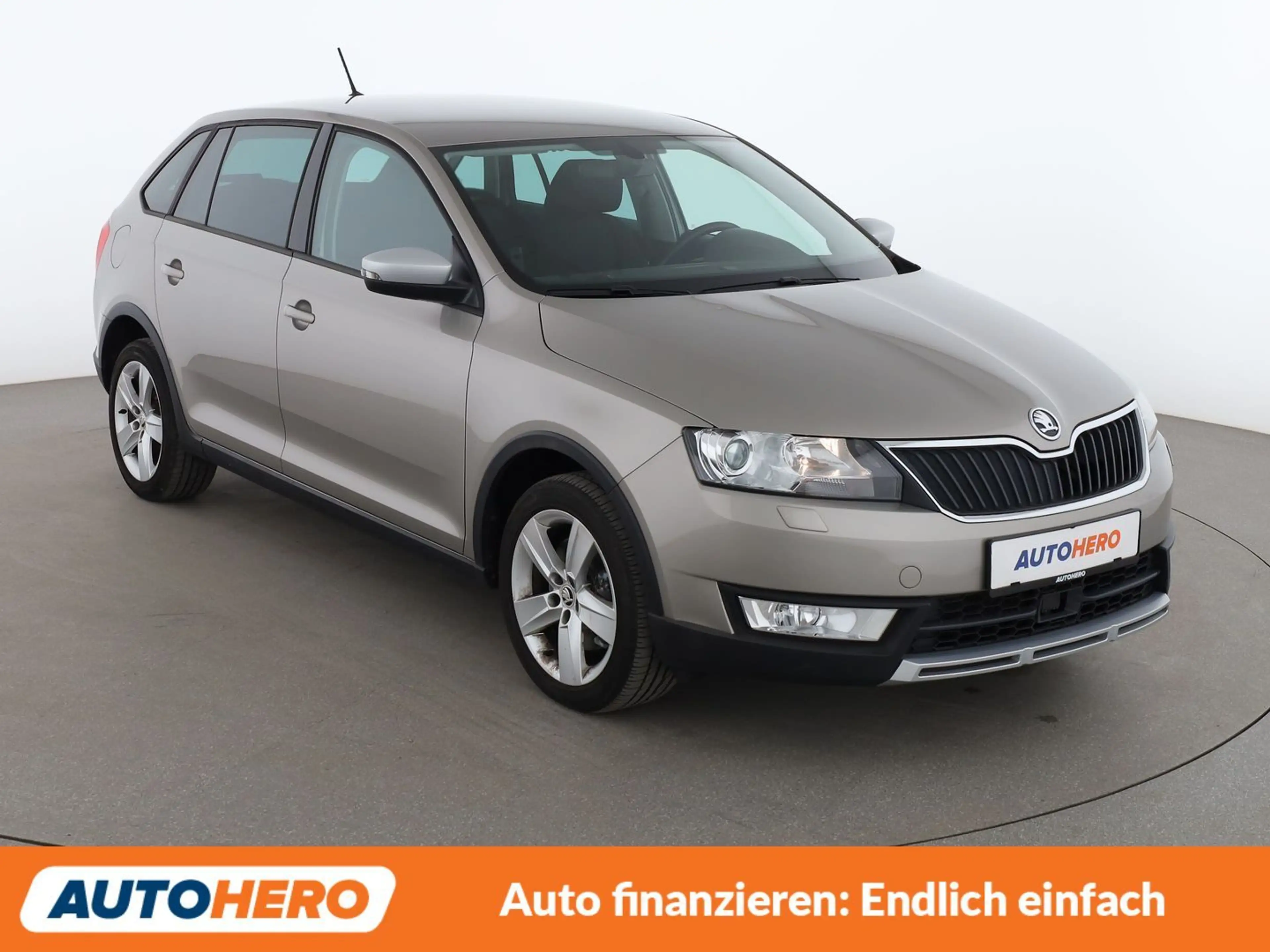 Skoda Rapid/Spaceback 1.2 TSI ScoutLine*TEMPO*PDC*SHZ*KLIMA*GARANTIE* — photo 8