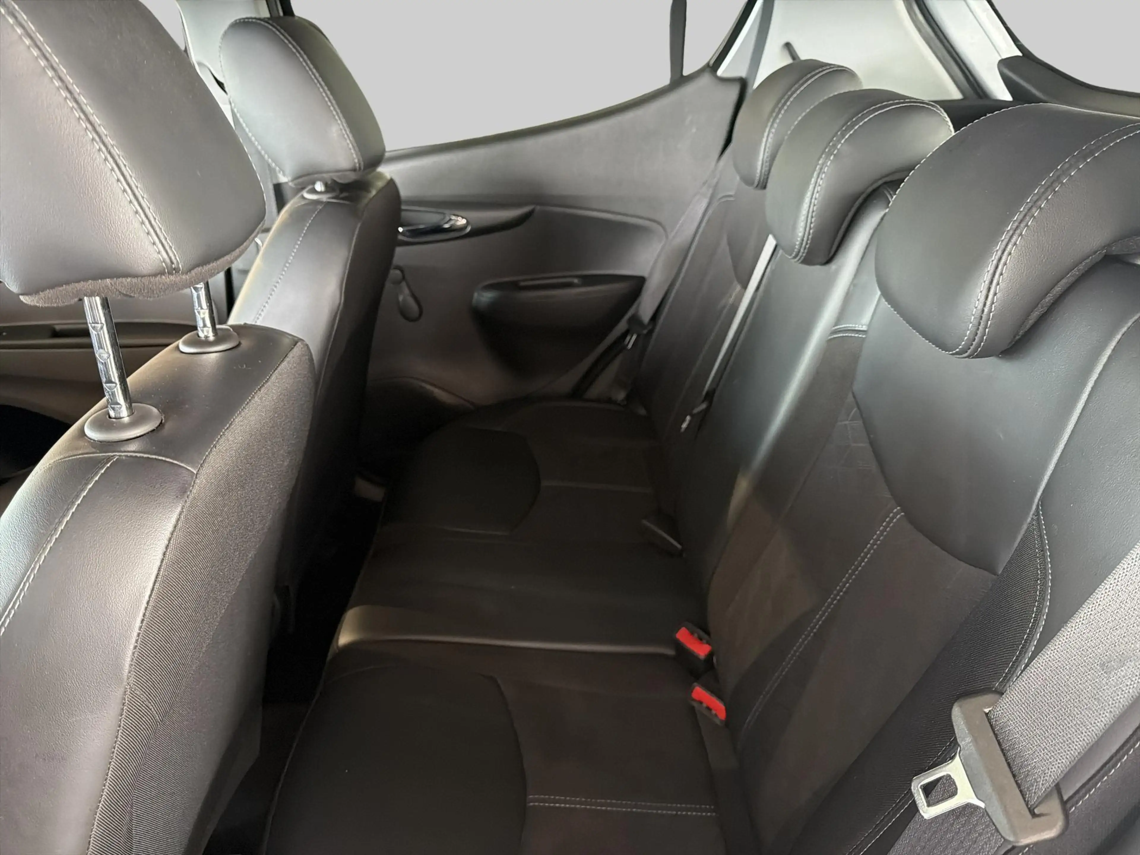 Opel Karl 1.0 ecoFLEX Innovation | Apple Carplay/Android Aut — photo 6