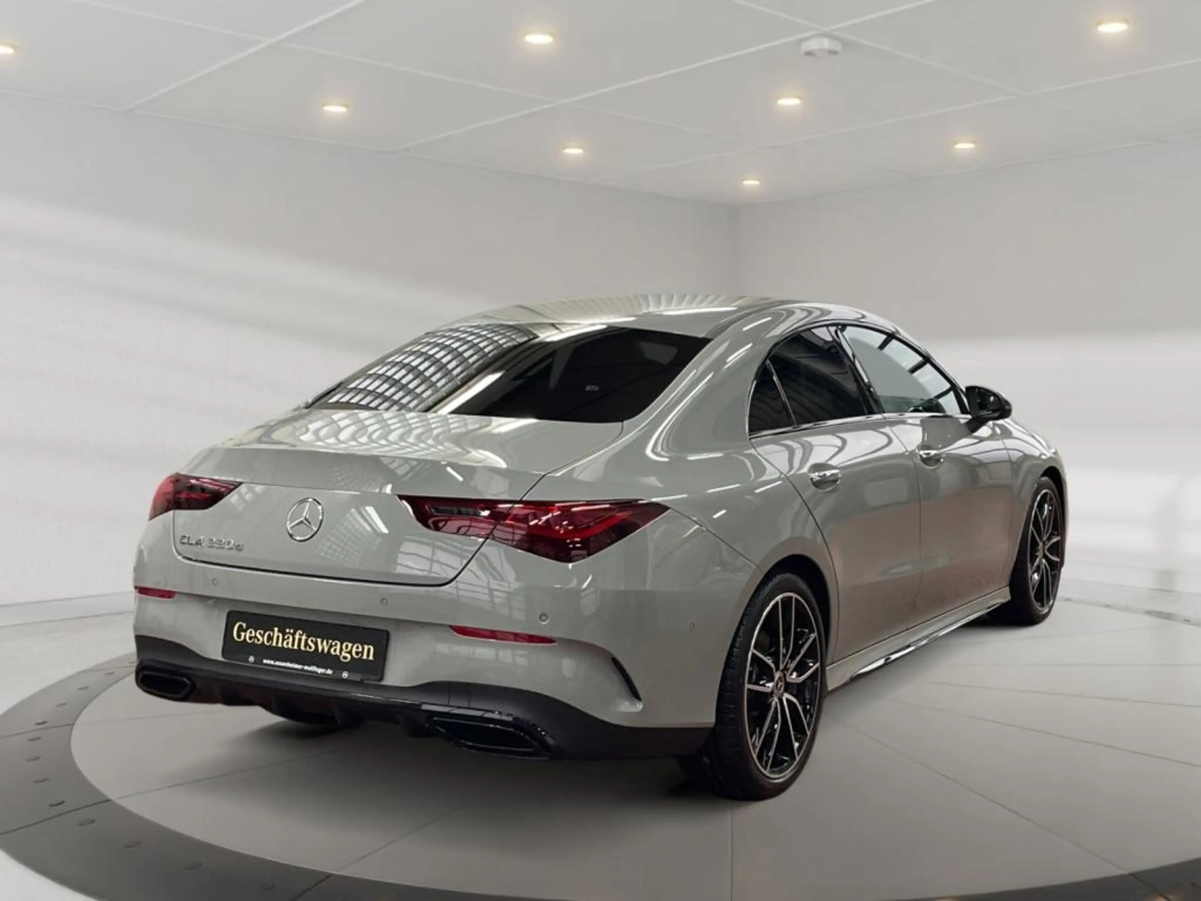 Mercedes-Benz CLA 220 d Coupe AMG+ILS+MBUX+MBeam+Night+AHK+Cam — photo 3