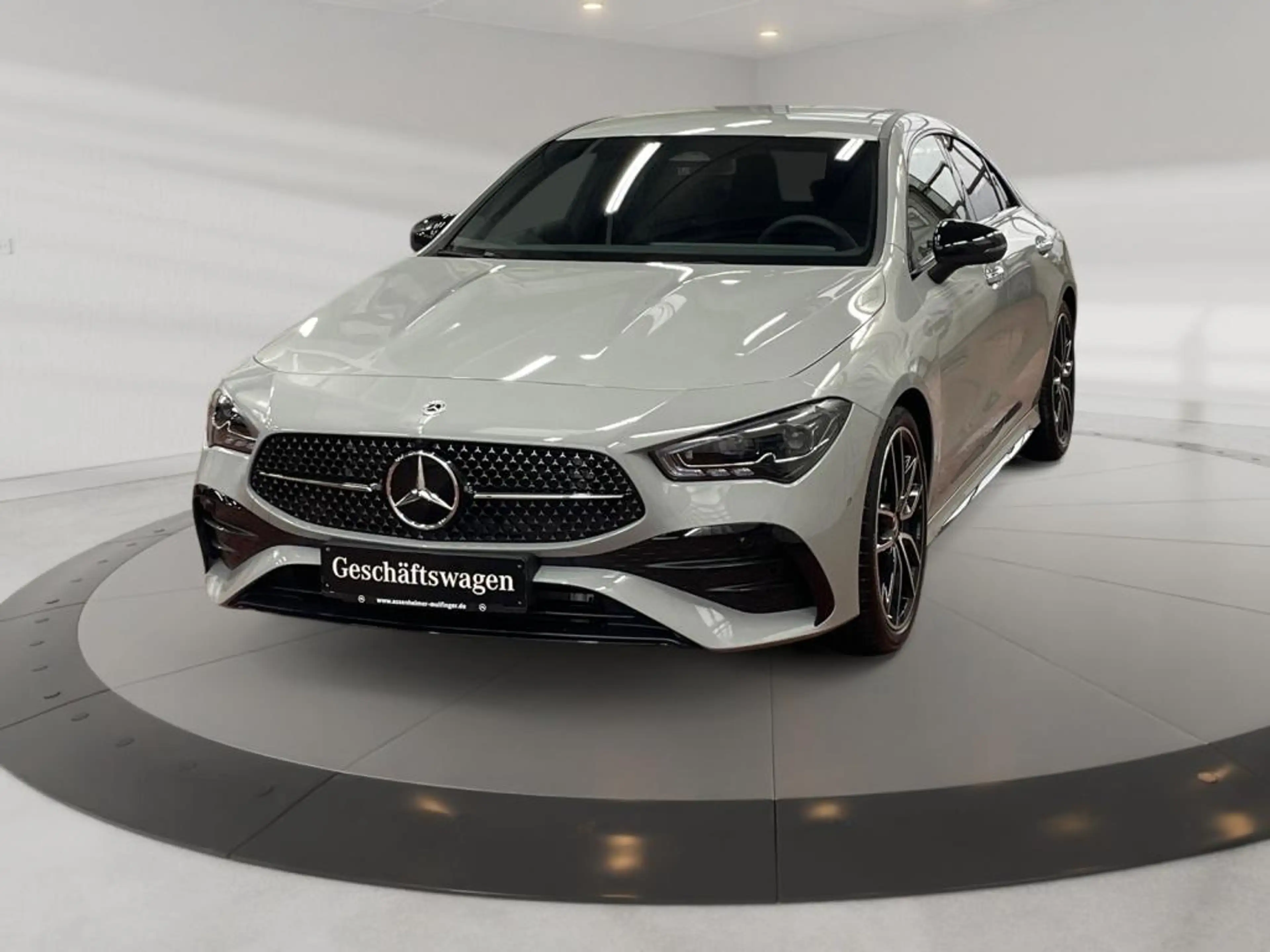 Mercedes-Benz CLA 220 d Coupe AMG+ILS+MBUX+MBeam+Night+AHK+Cam — photo 2