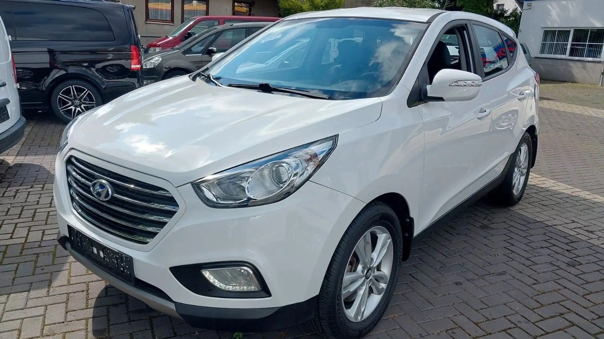 Hyundai TUCSON IX35-Fuel Cell*Navi*Autom*Kamera*21.000KM Blanco - 1