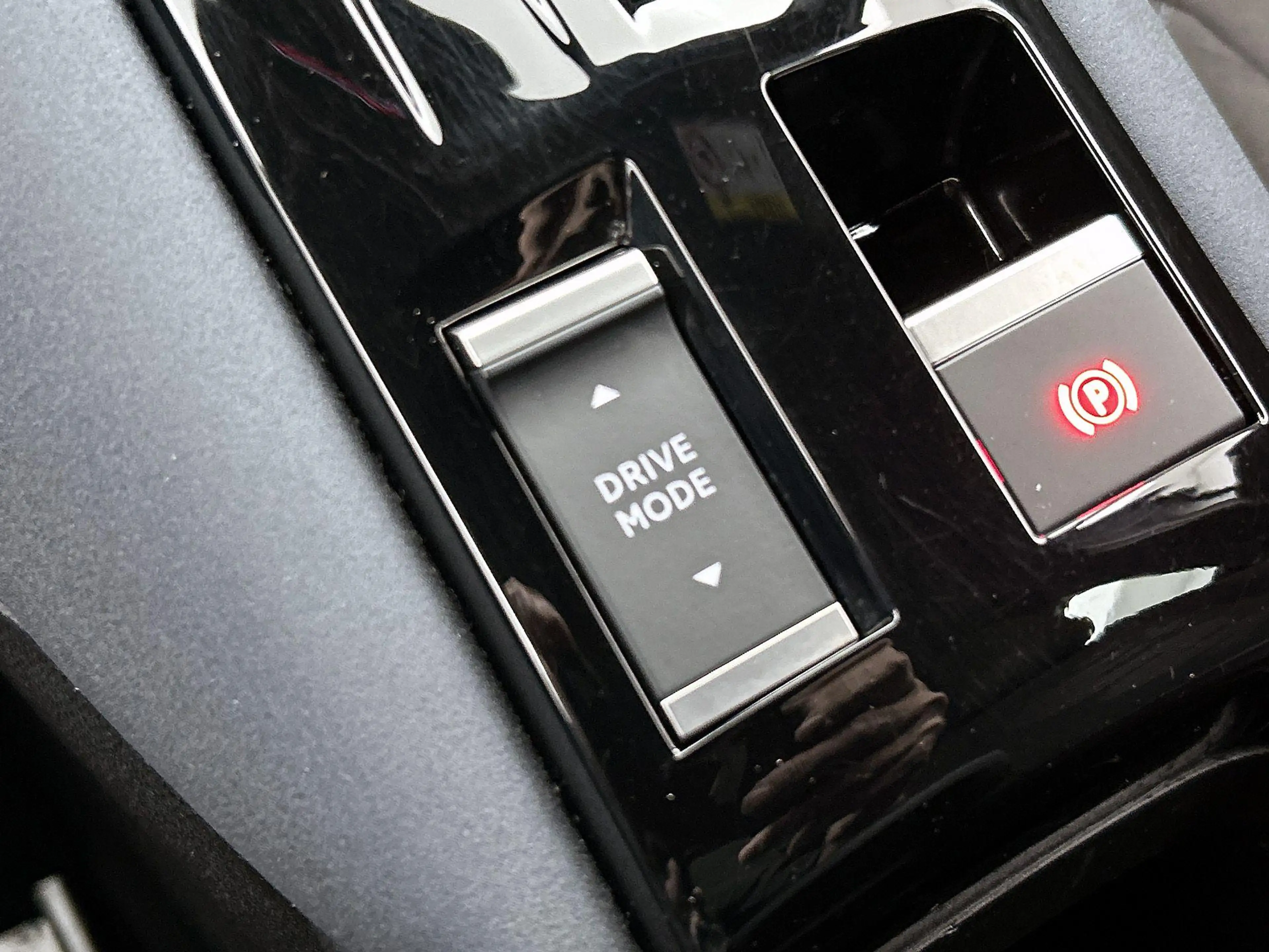 Alfa Romeo Junior 1.2 Turbo Hybrid Ibrida | Cruise Control | Apple C — photo 9