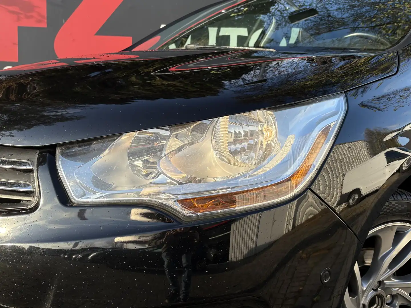 Citroen C4 1.6 VTi Exclusive - Airconditioning -Parkeersensor Noir - 2