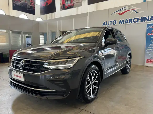 Volkswagen Tiguan 2.0 tdi 150cv DSG PREZZO REALE GARANZIA FULL PREMI