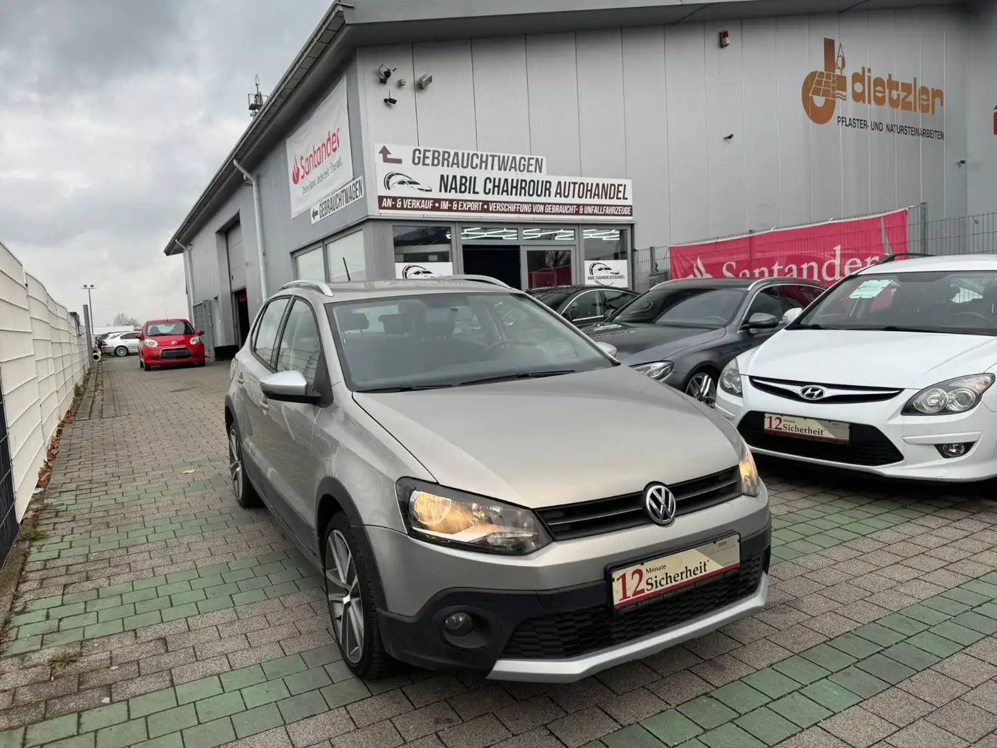 Volkswagen Polo Cross 1.4 Style Sitzheizung Klima Grau - 1
