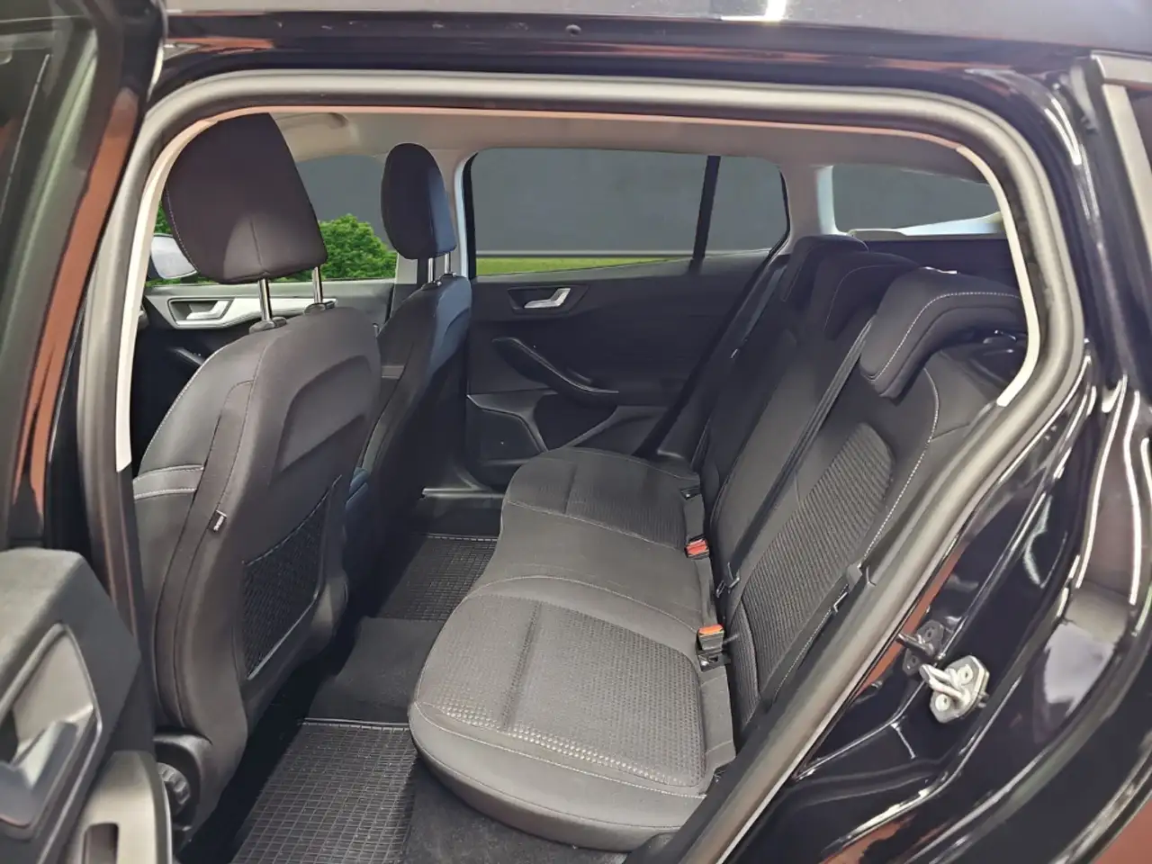 Ford Focus Turnier Cool & Connect+Alufelgen+Navi+Klimaautomat, миниатюра 7
