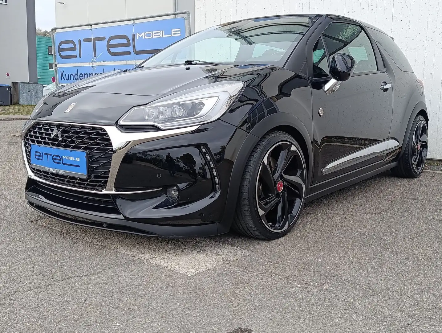 Citroen DS3 Performance Navi LED Kamera Alcantara DAB Zwart - 1